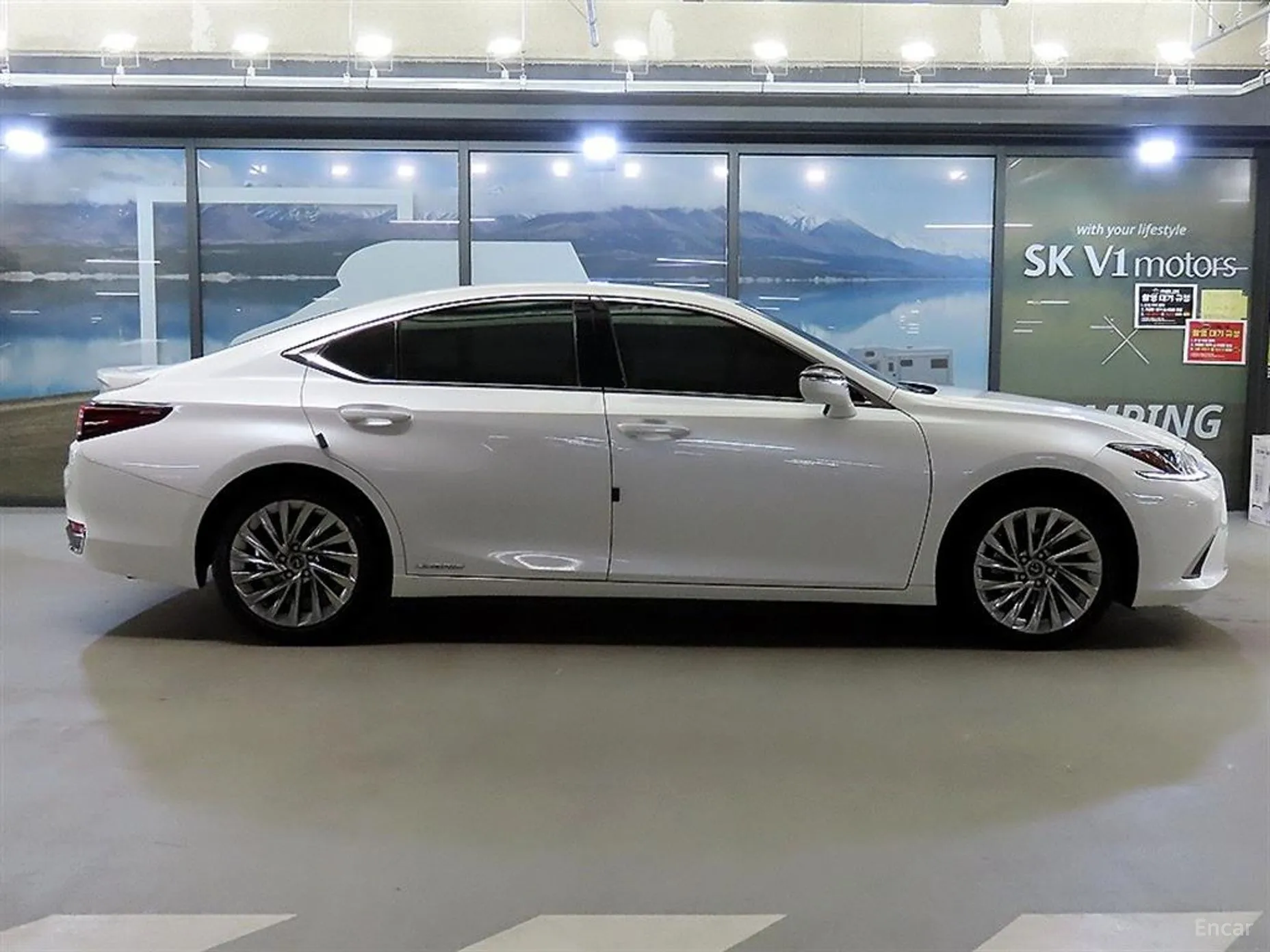 Lexus ES300h 7th Generation превью 3