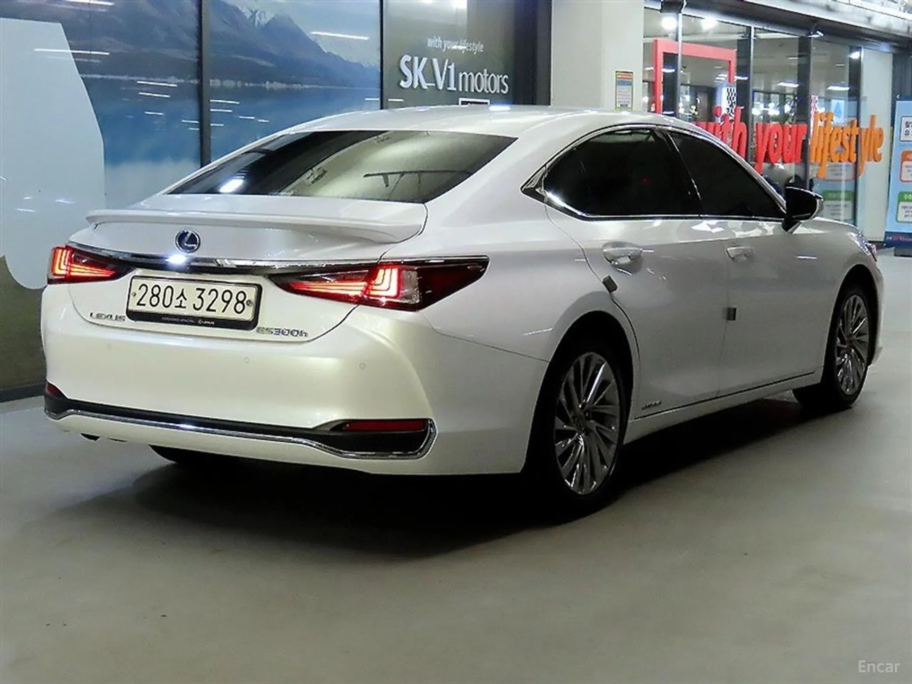 Lexus ES300h 7th Generation превью 4