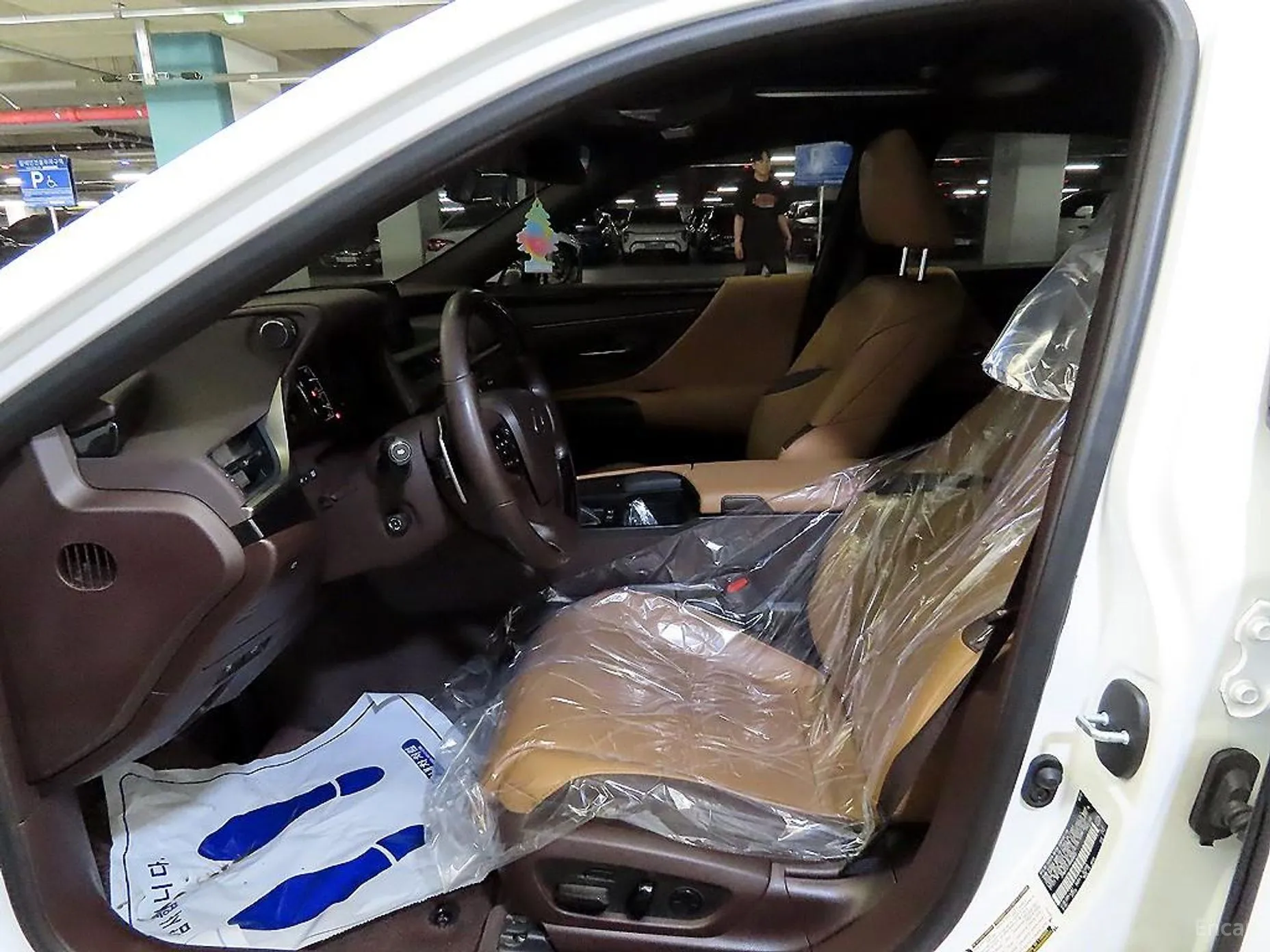 Lexus ES300h 7th Generation превью 6