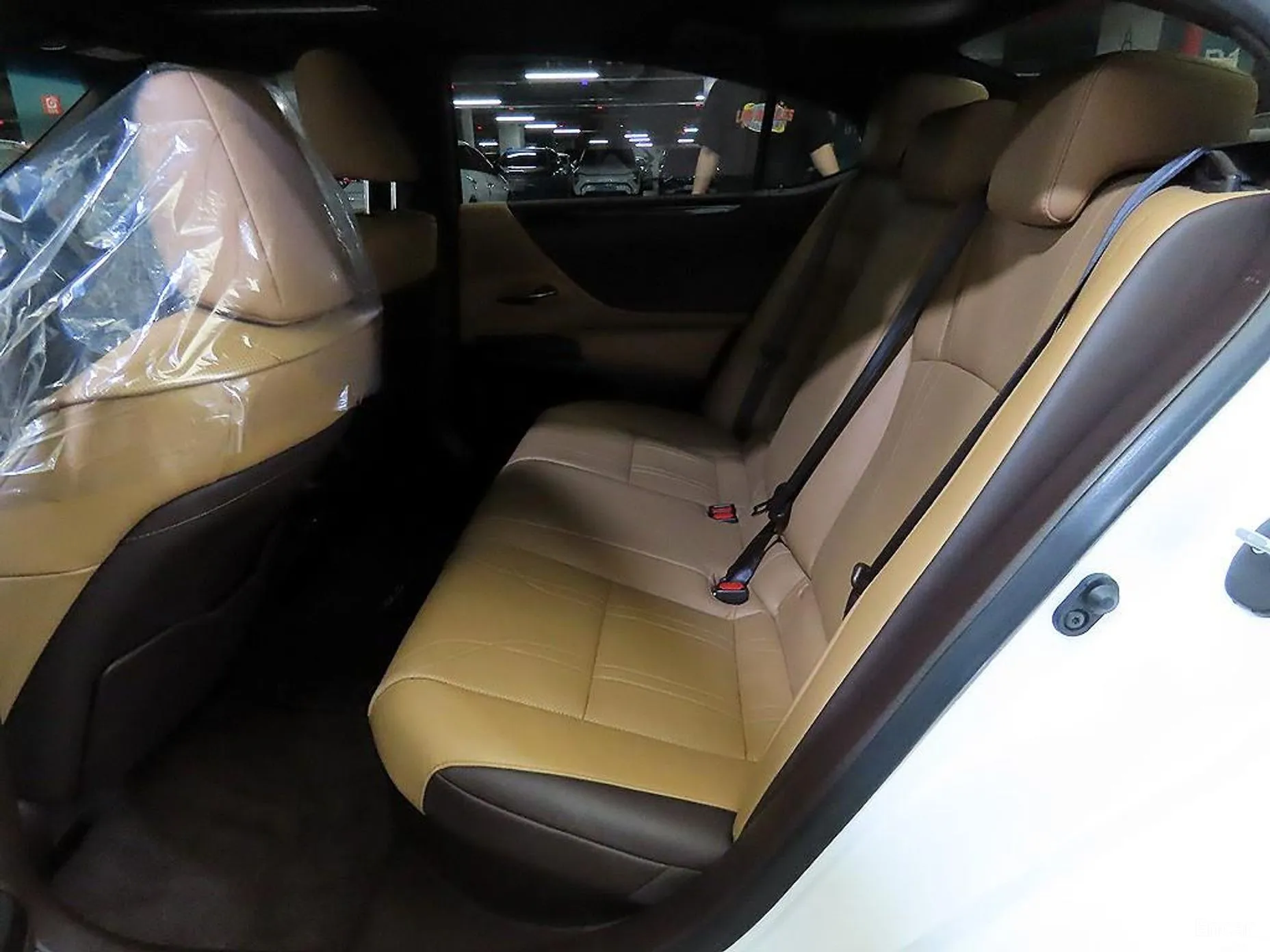 Lexus ES300h 7th Generation превью 7