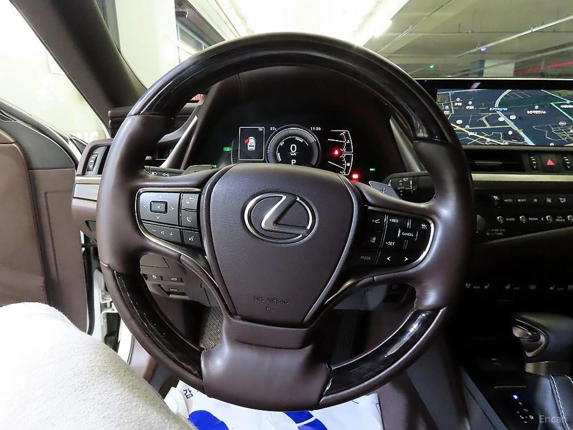 Lexus ES300h 7th Generation превью 8