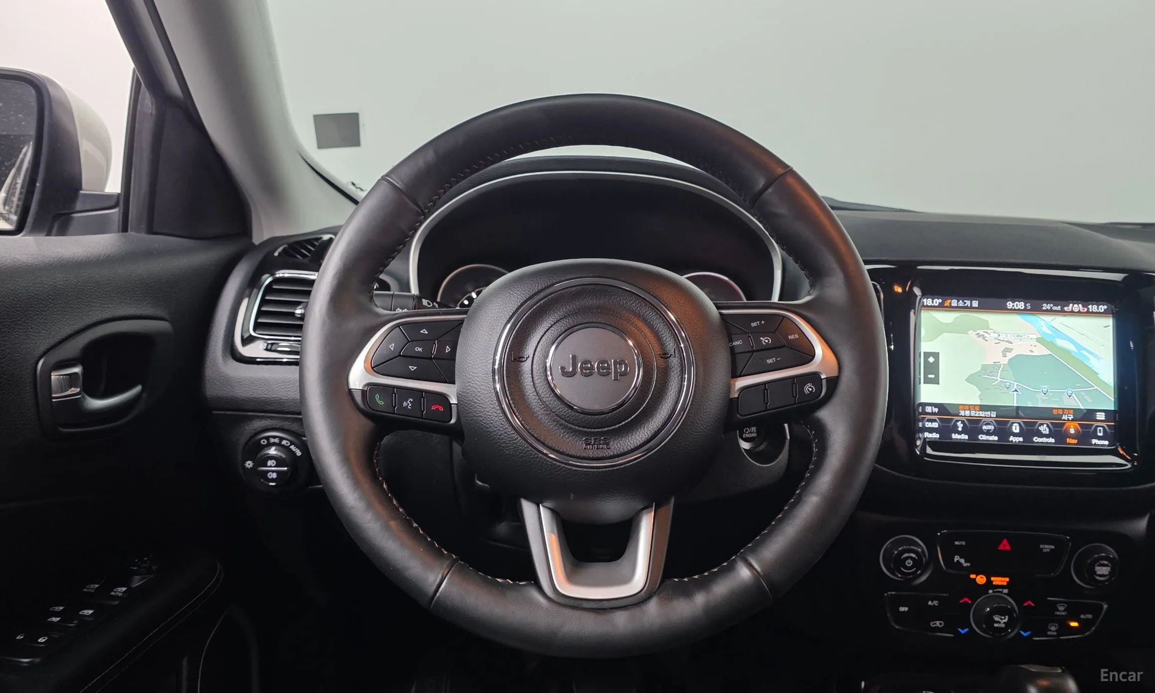 Jeep Compass 2nd Generation превью 13