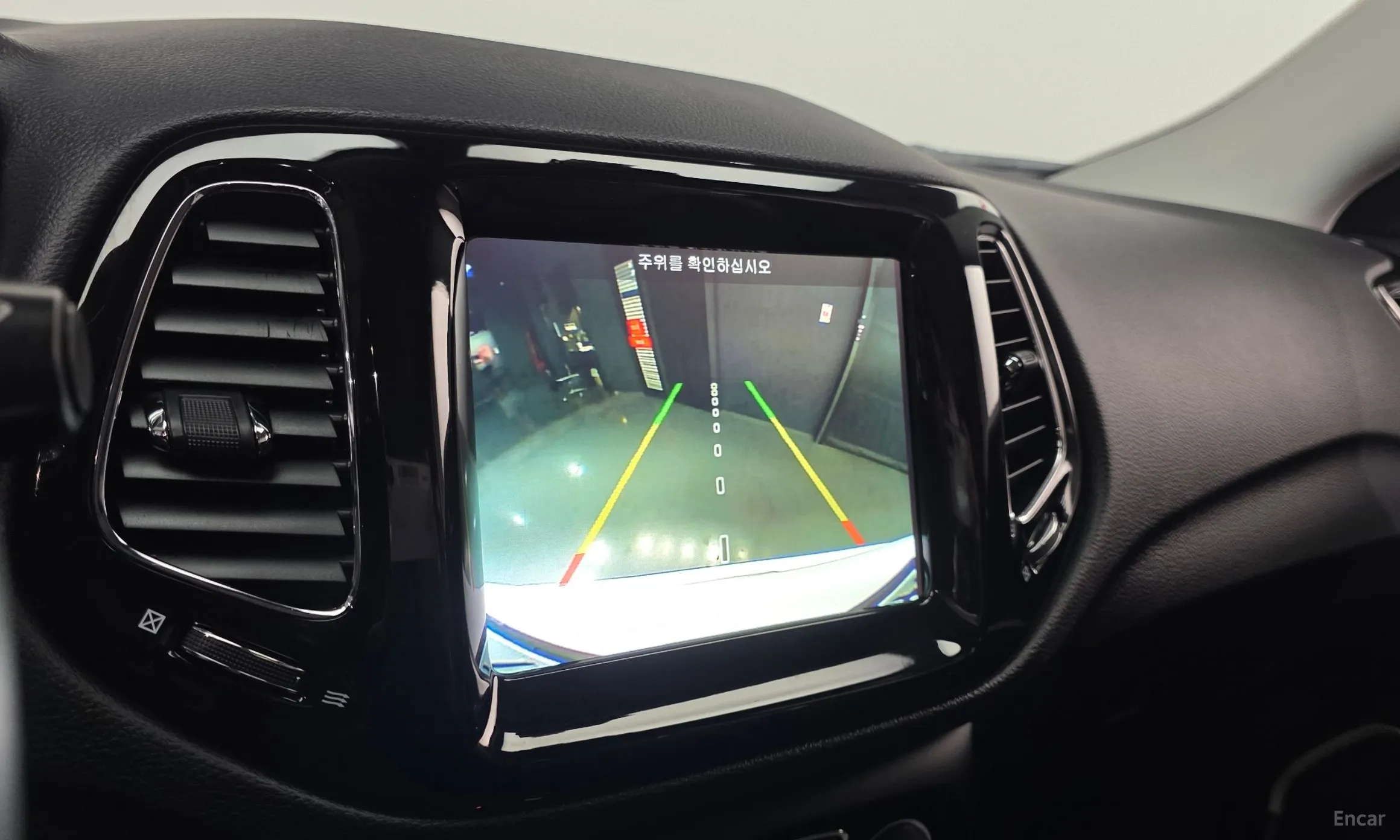 Jeep Compass 2nd Generation превью 15
