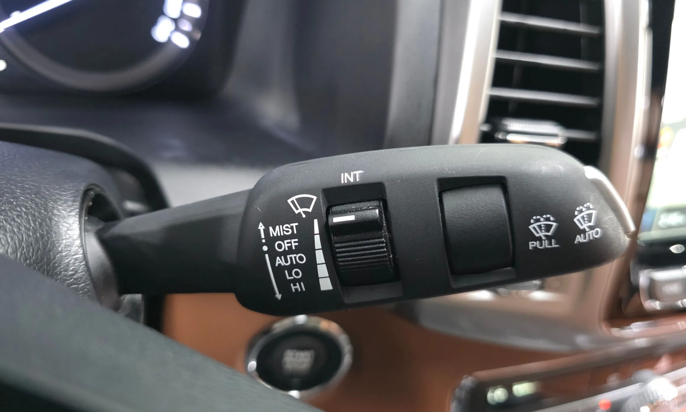 KG Mobility (SsangYong) Rexton Sports Khan превью 16