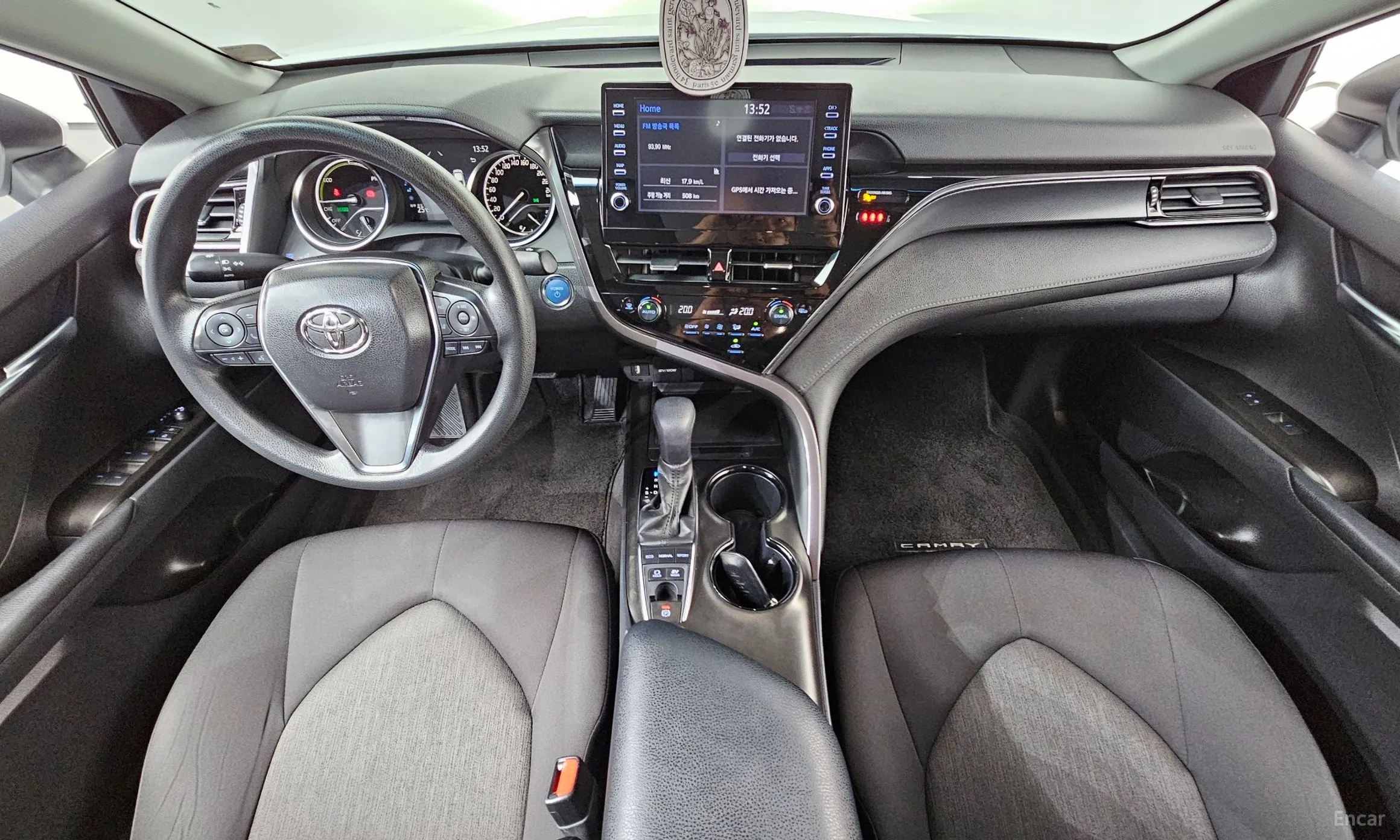 Toyota Camry (XV70) превью 7