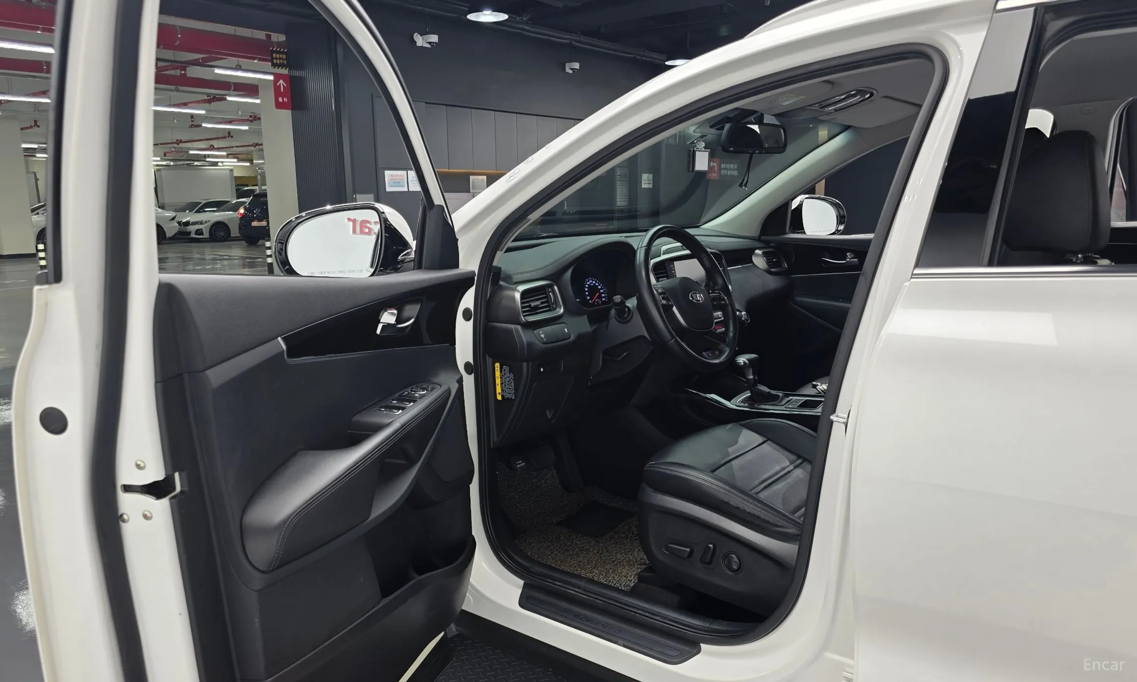 Kia Sorento превью 10