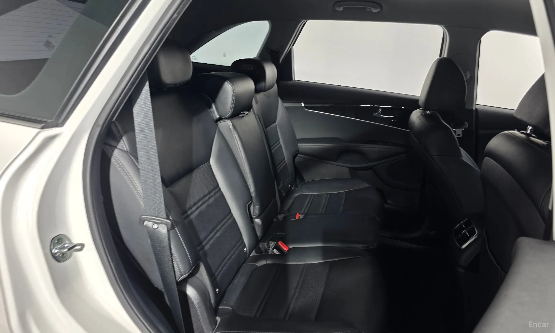 Kia Sorento превью 11