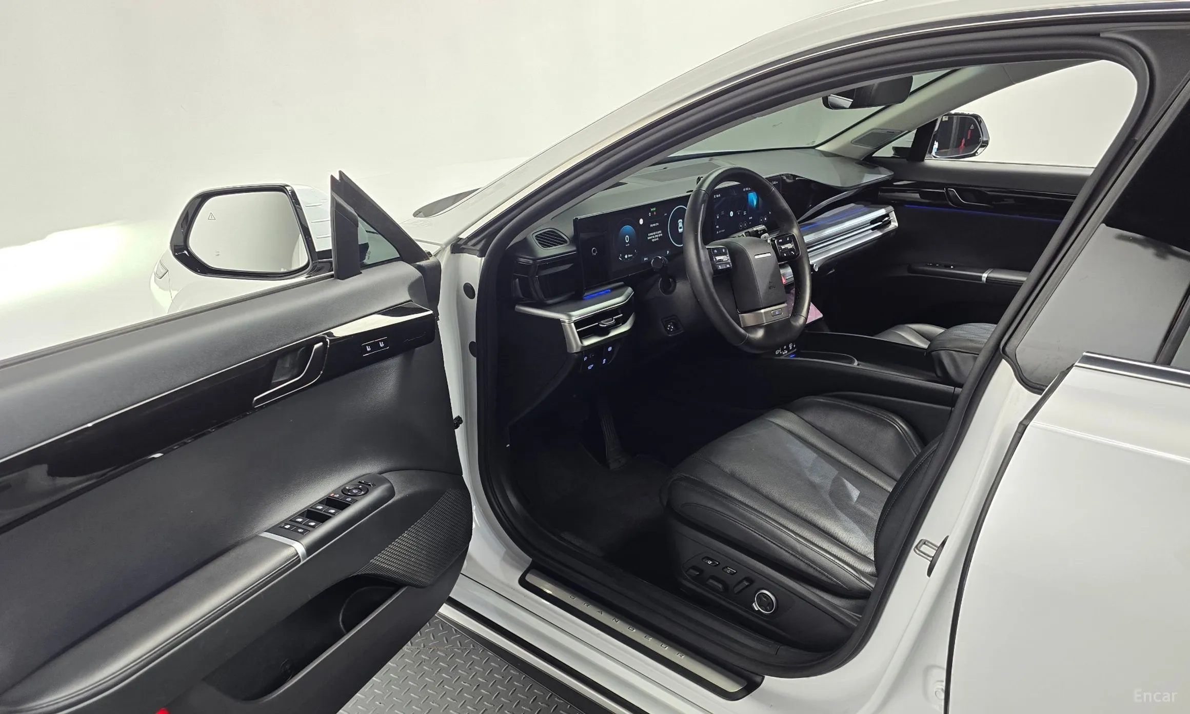 Hyundai Grandeur (GN7) превью 10