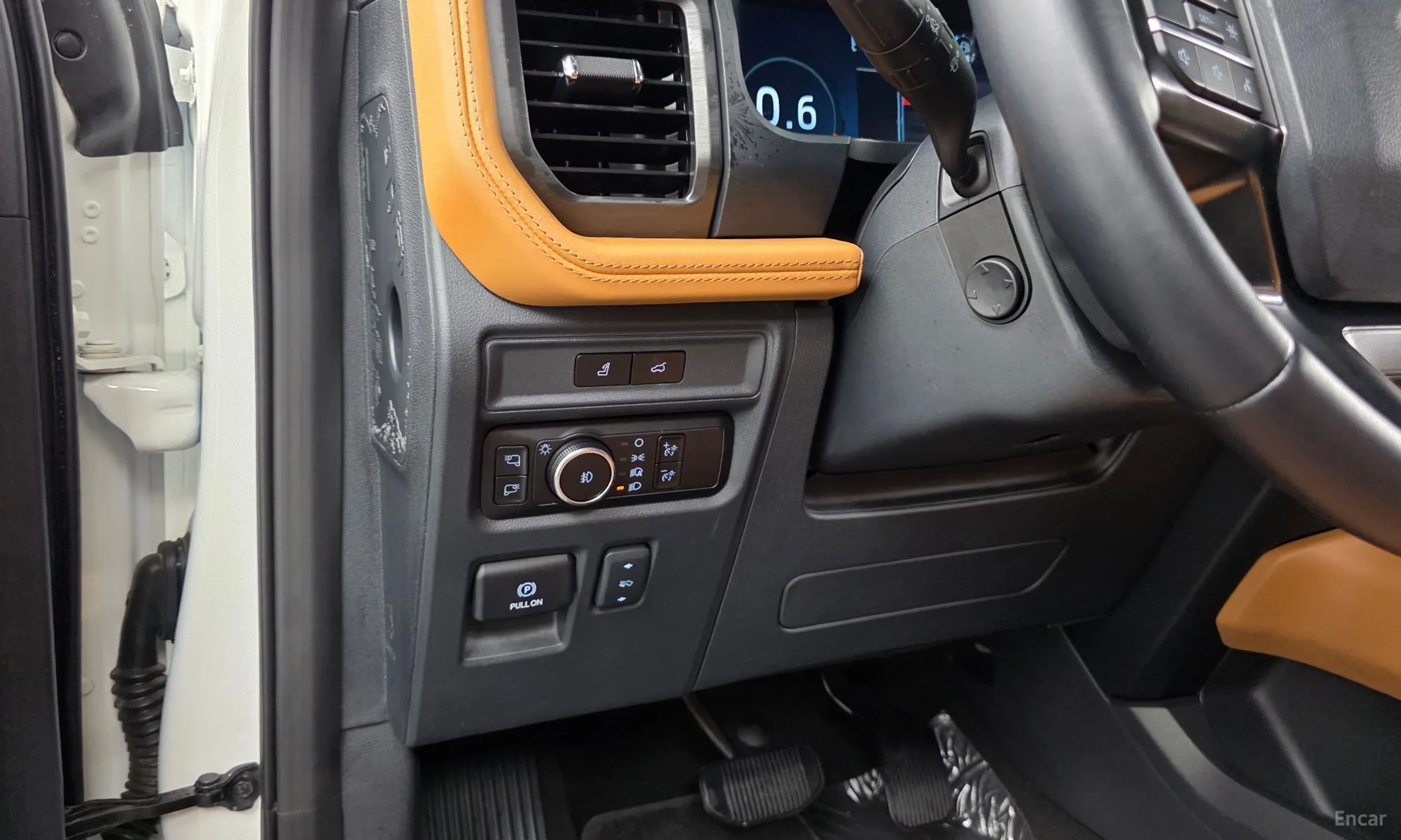 Ford Expedition превью 16