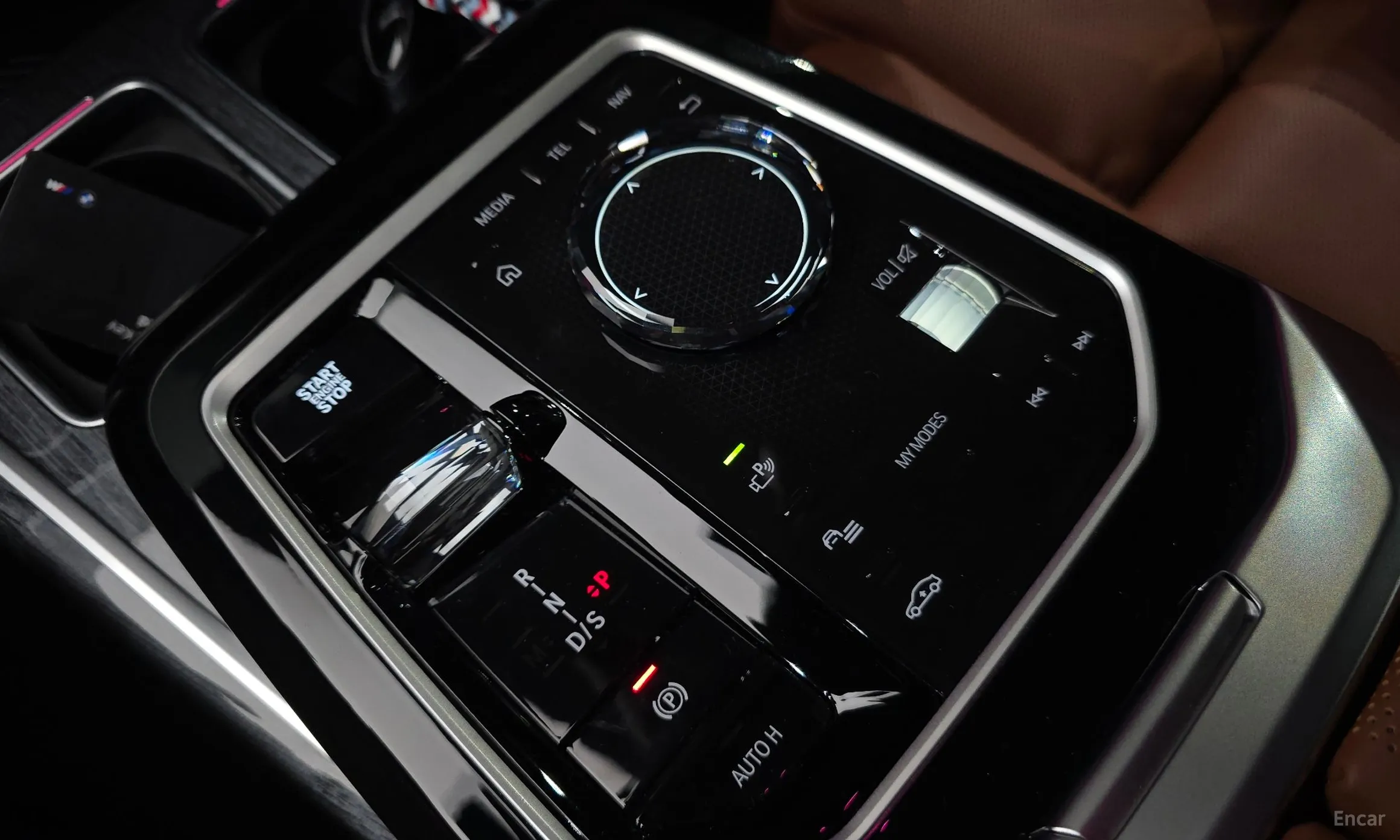 BMW 7 Series (G70) превью 9