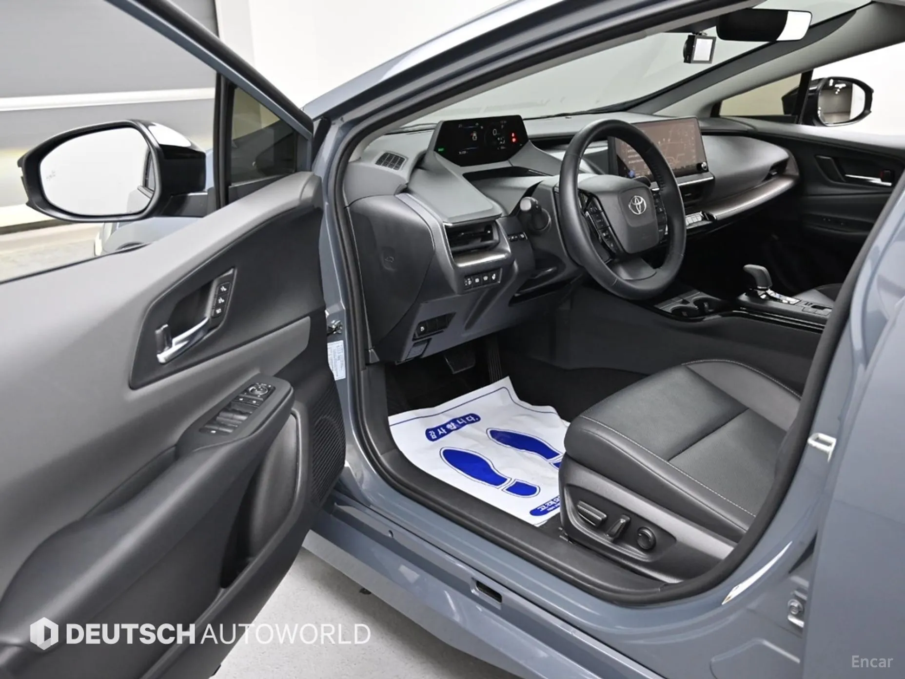 Toyota Prius 5th Generation превью 14