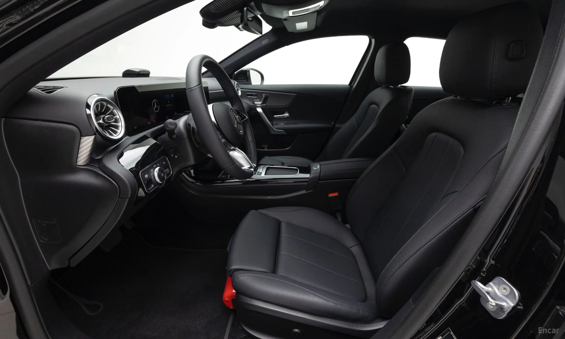 Mercedes Benz A-Class W177 превью 17