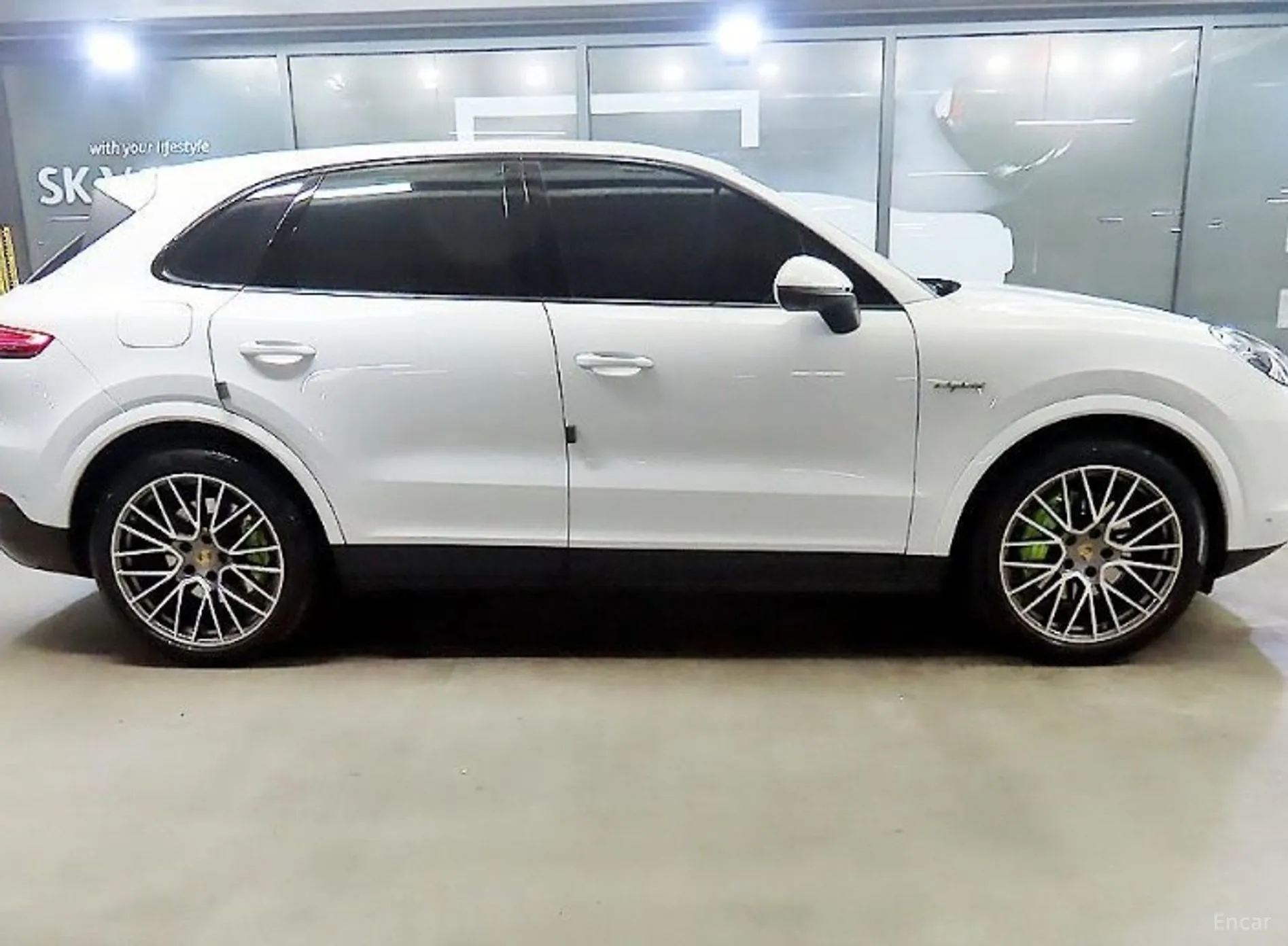 Porsche Cayenne (PO536) превью 3