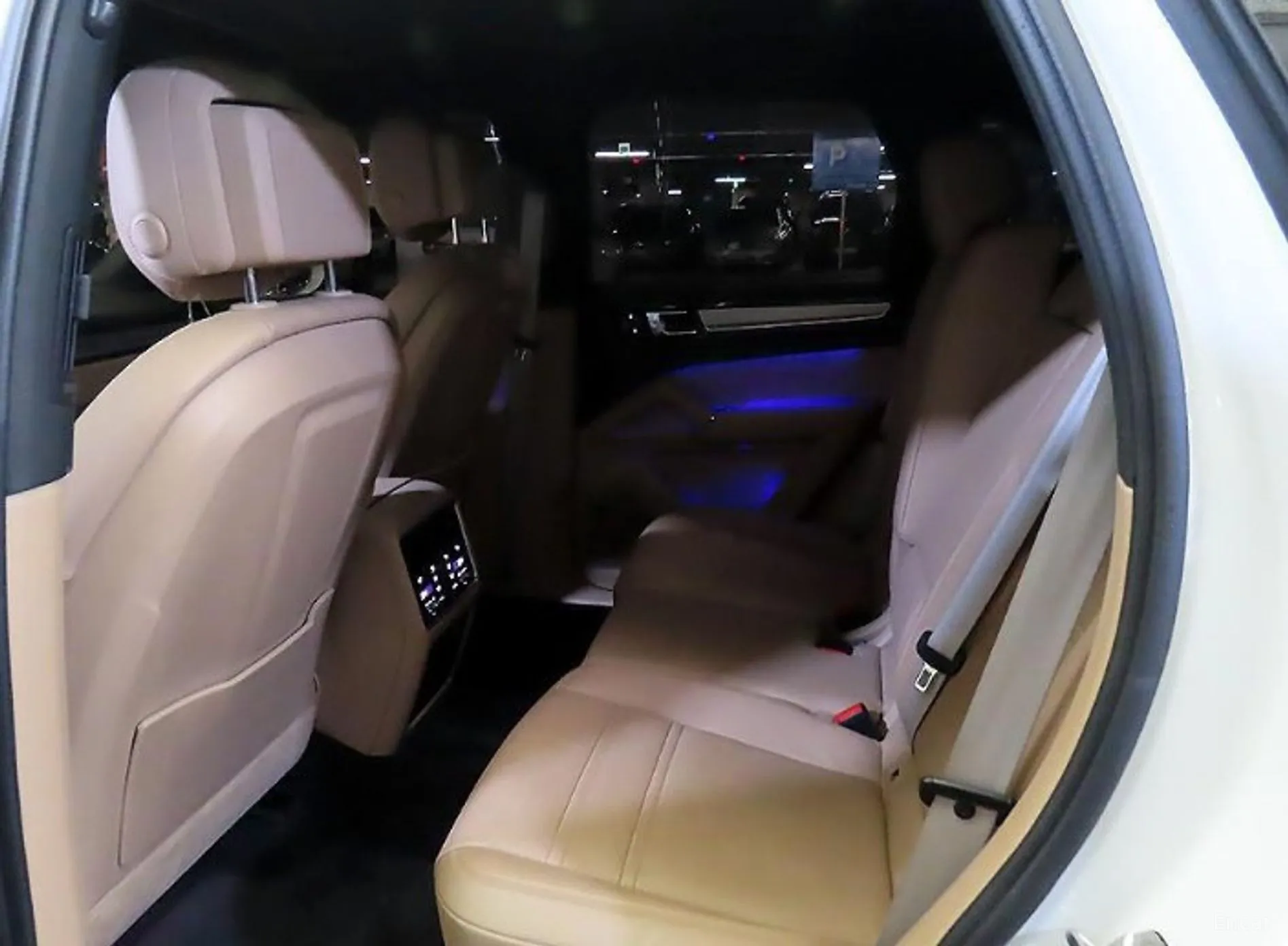 Porsche Cayenne (PO536) превью 7
