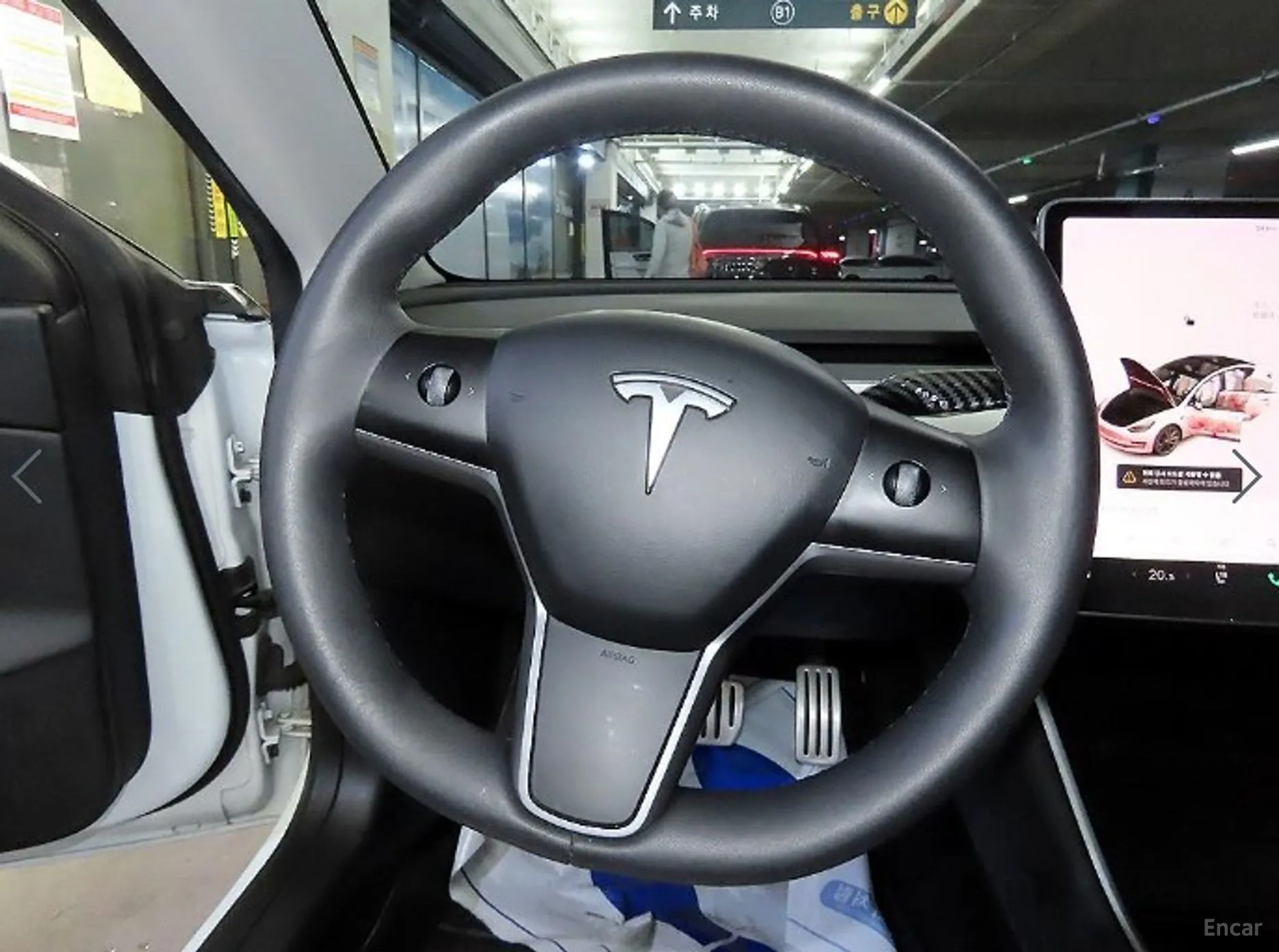 Tesla Model 3 превью 8