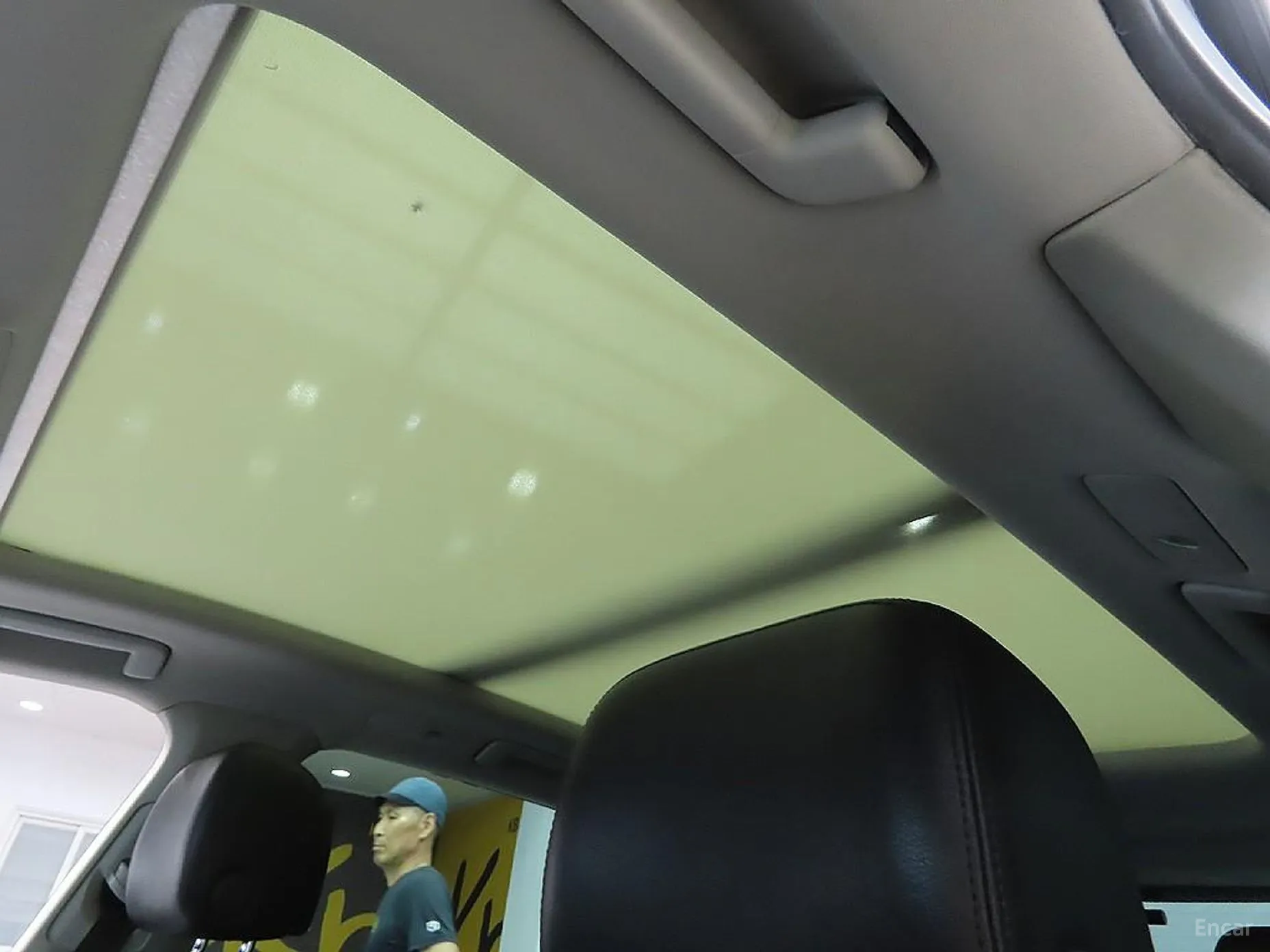 Volkswagen New Touareg превью 13