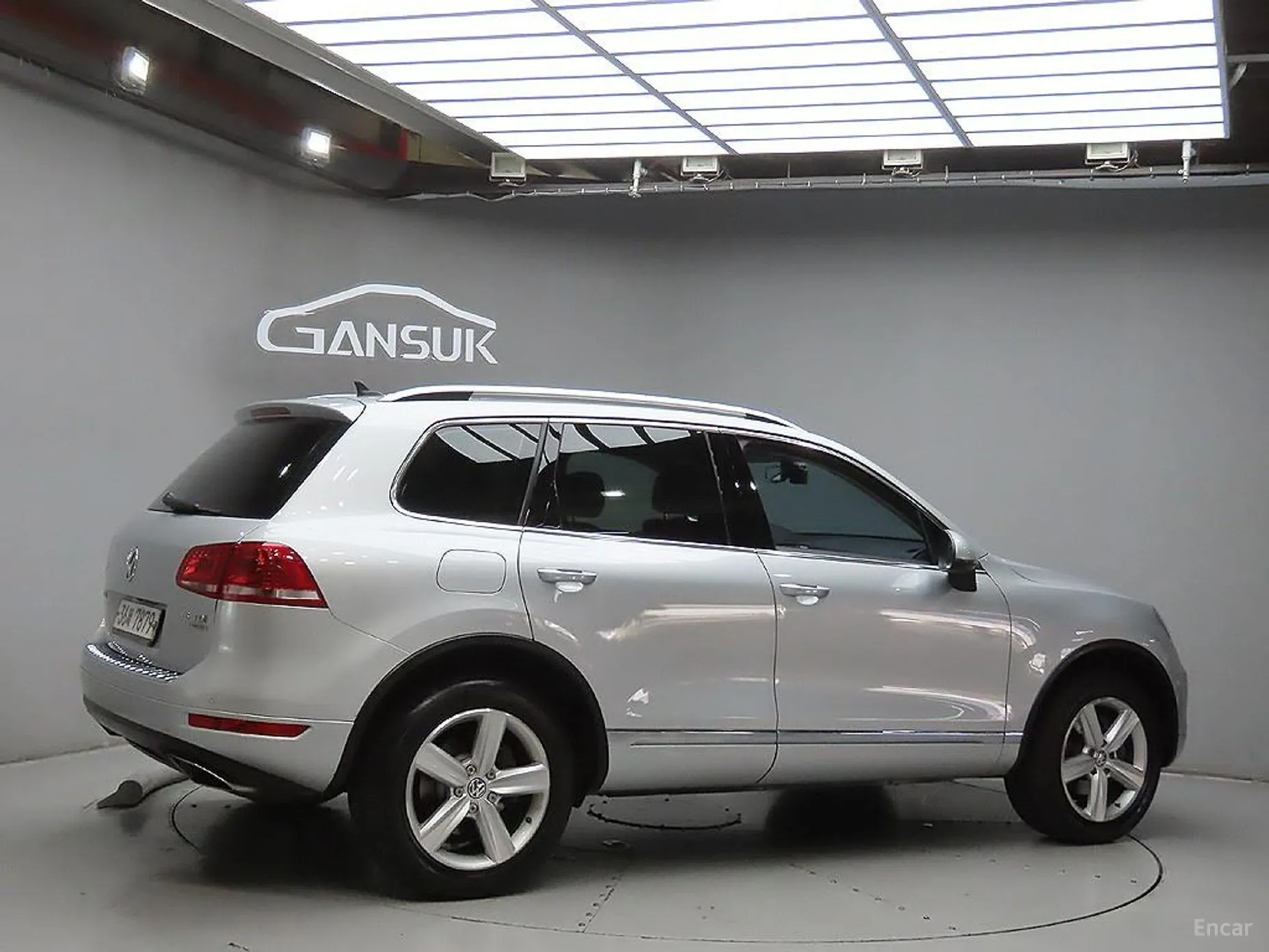 Volkswagen New Touareg превью 4