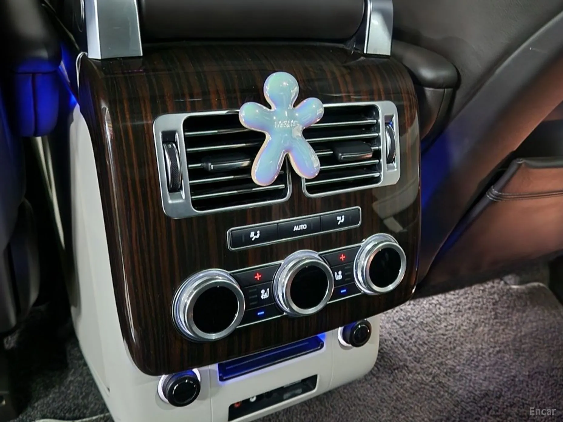 Land Rover Range Rover 4th Generation превью 17