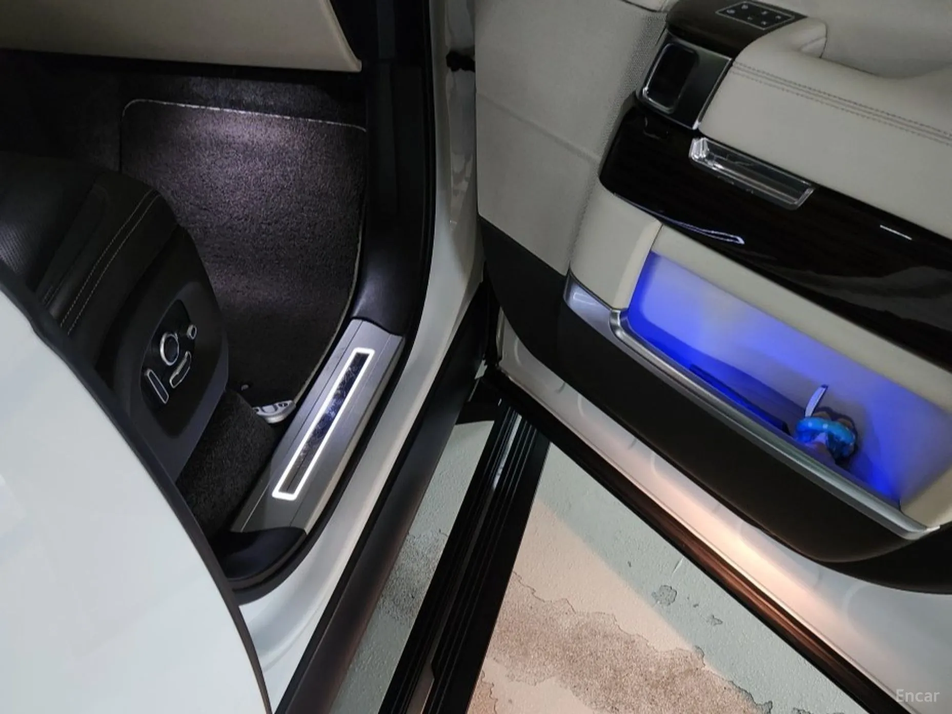 Land Rover Range Rover 4th Generation превью 20