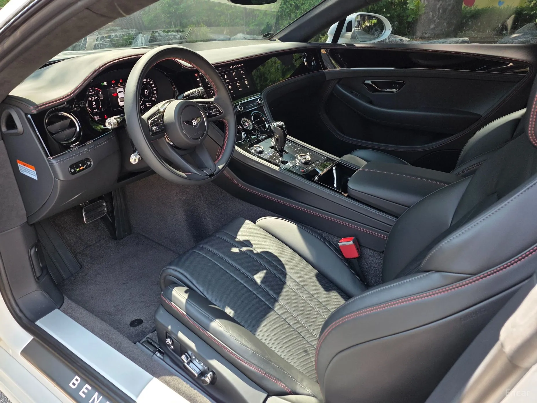 Bentley Continental GT 4th Generation превью 7