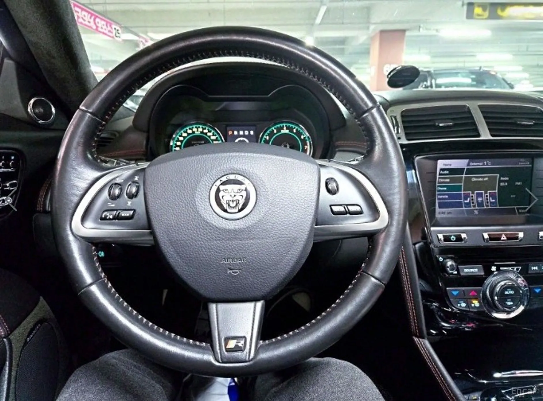 Jaguar XKR превью 11