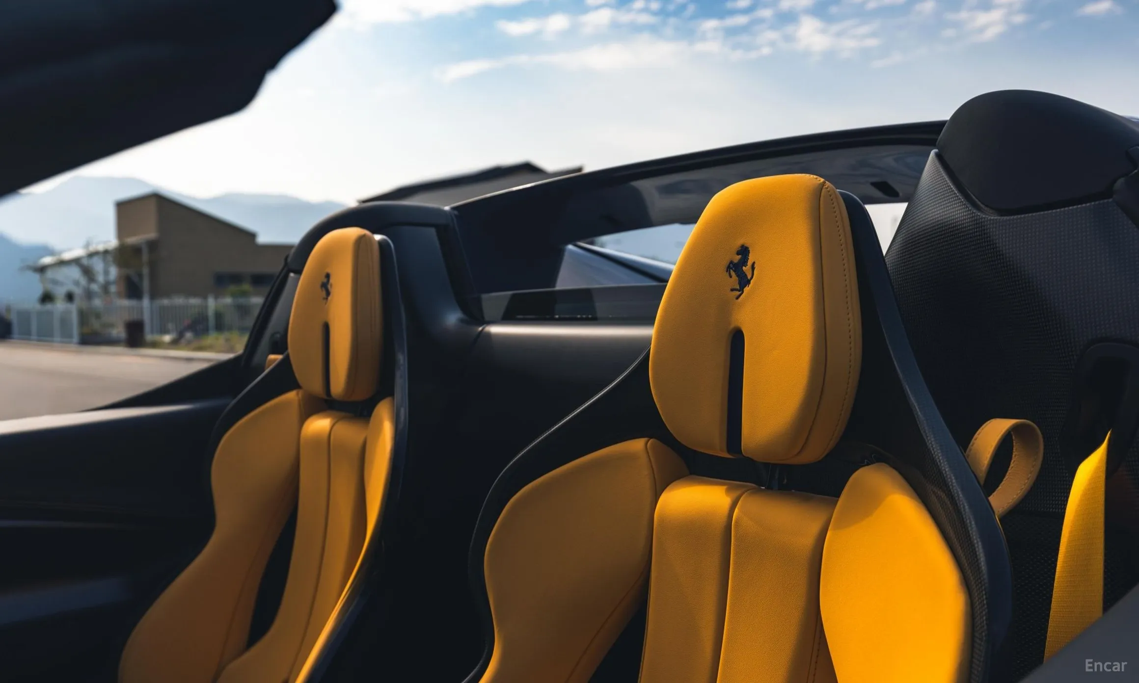 Ferrari 296 GTS превью 8