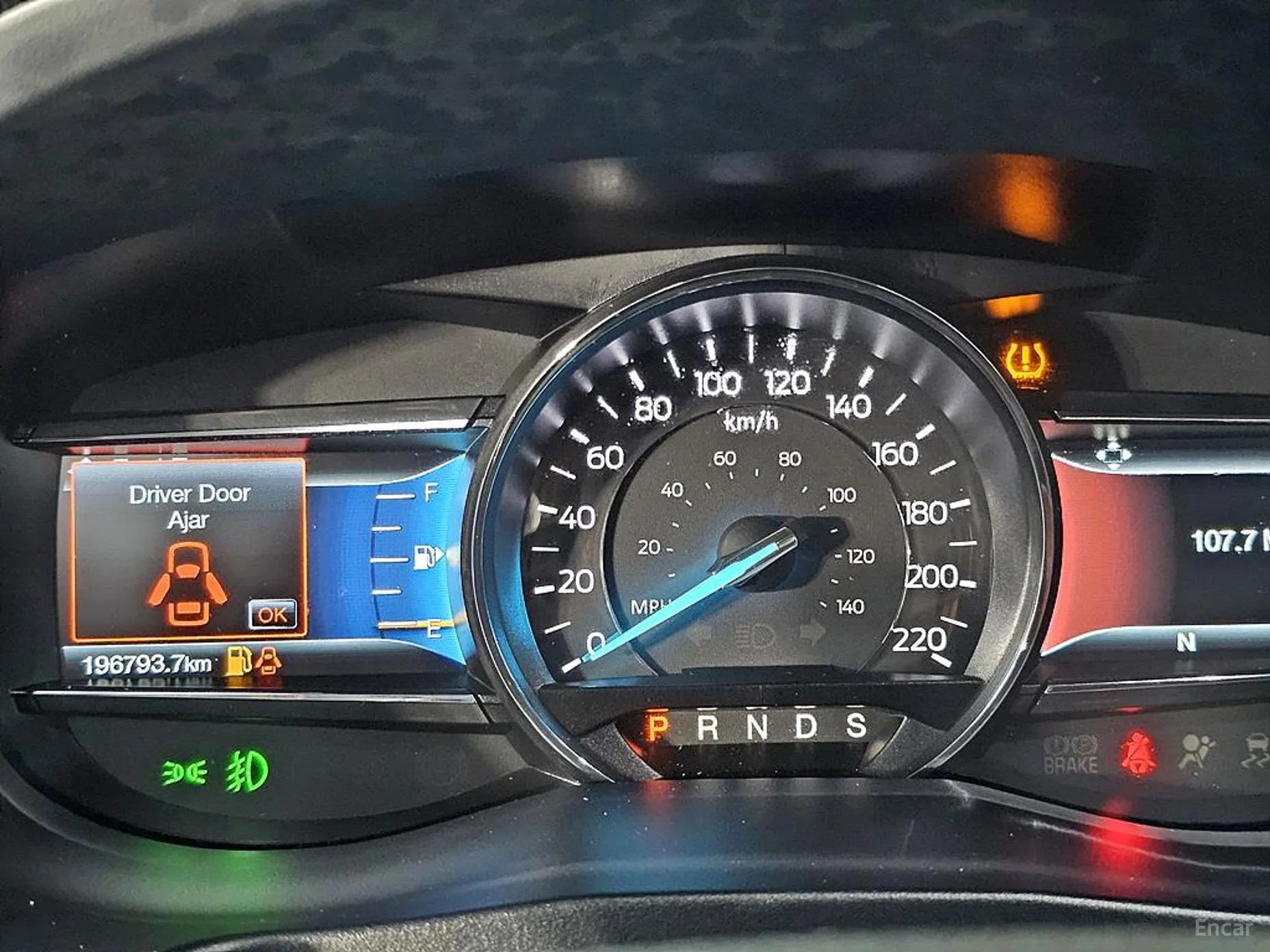Ford Explorer превью 8