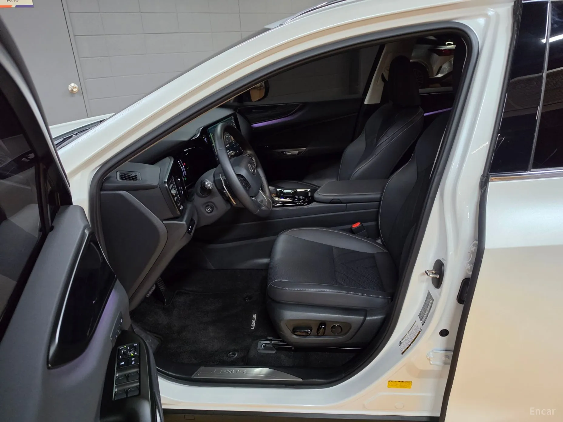 Lexus NX450h + 2nd Gen превью 10