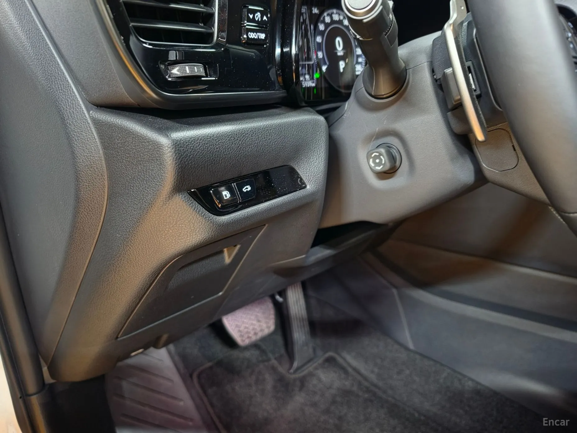 Lexus NX450h + 2nd Gen превью 17