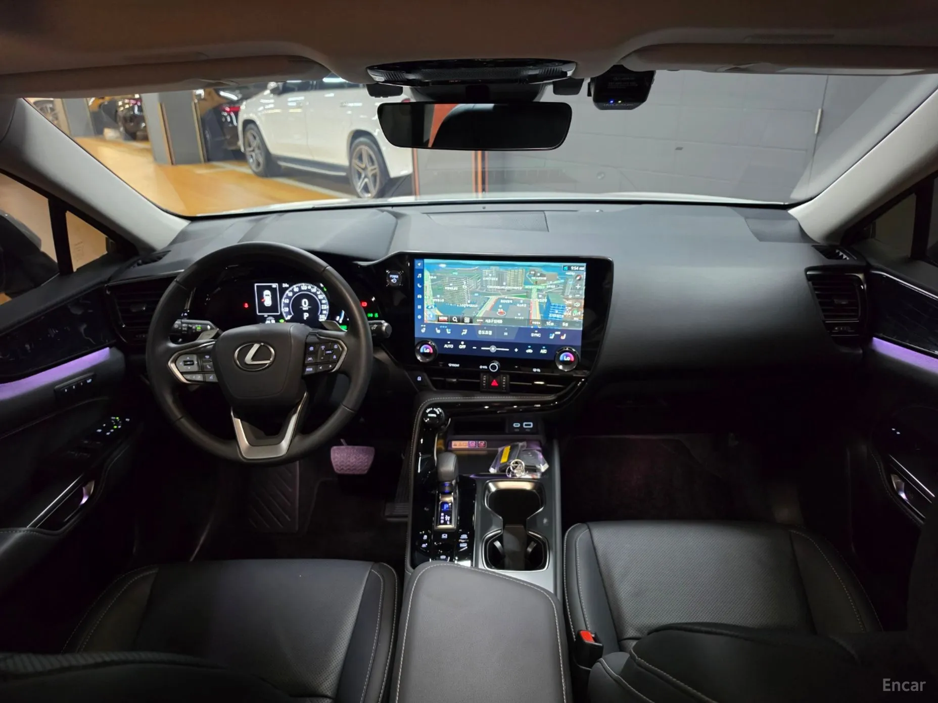Lexus NX450h + 2nd Gen превью 7