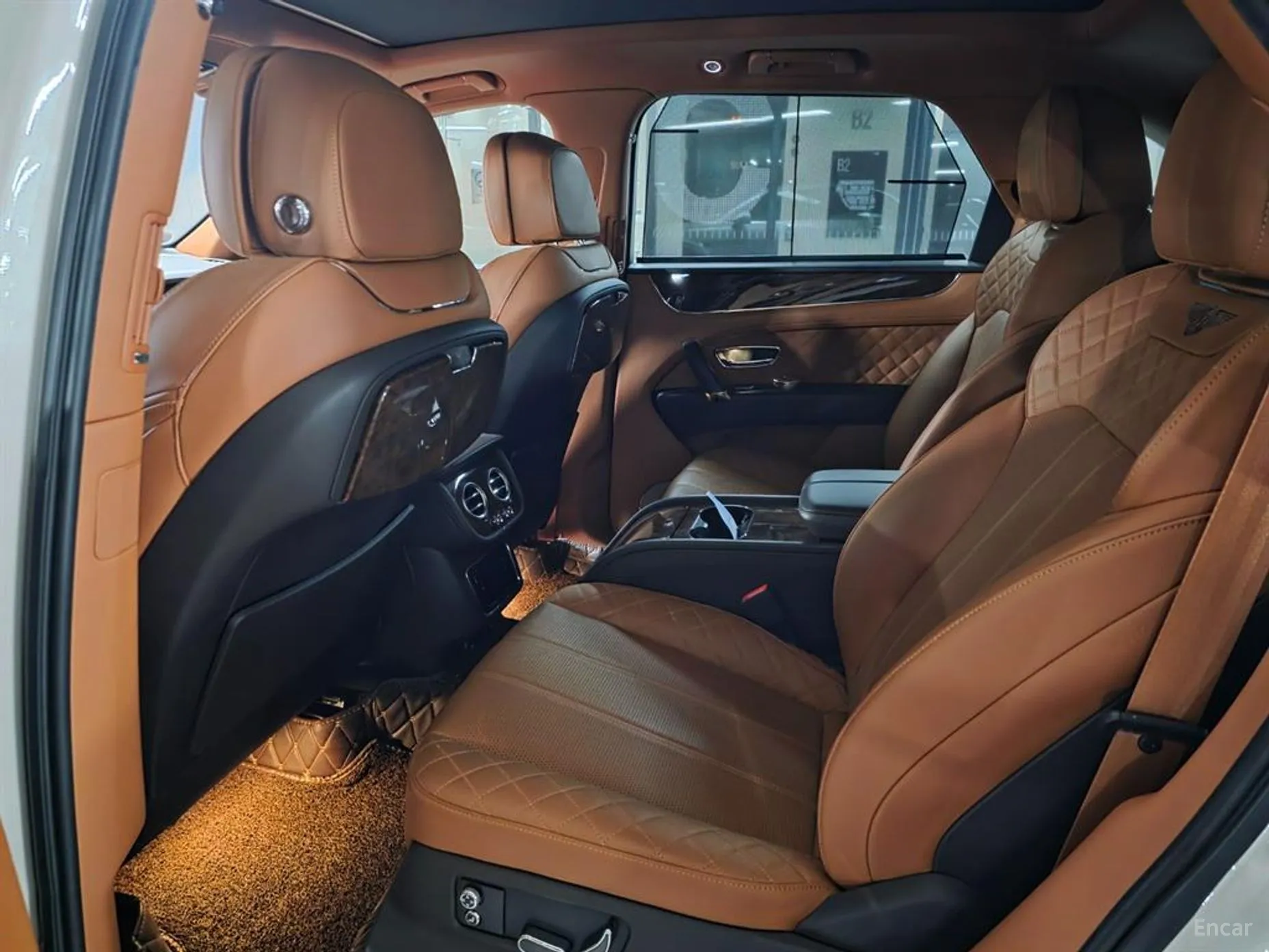 Bentley Bentayga превью 6