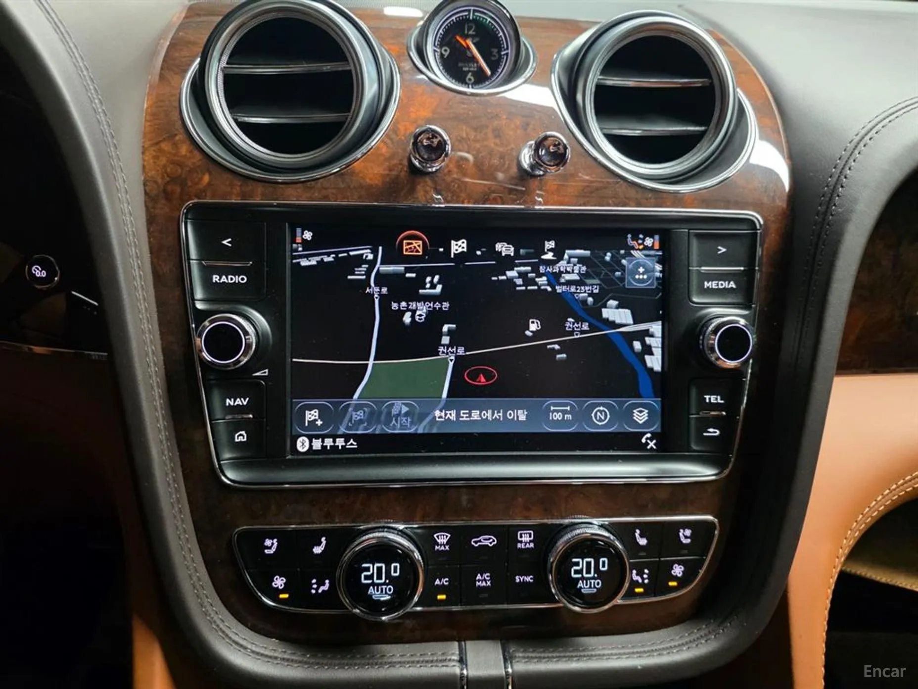 Bentley Bentayga превью 9