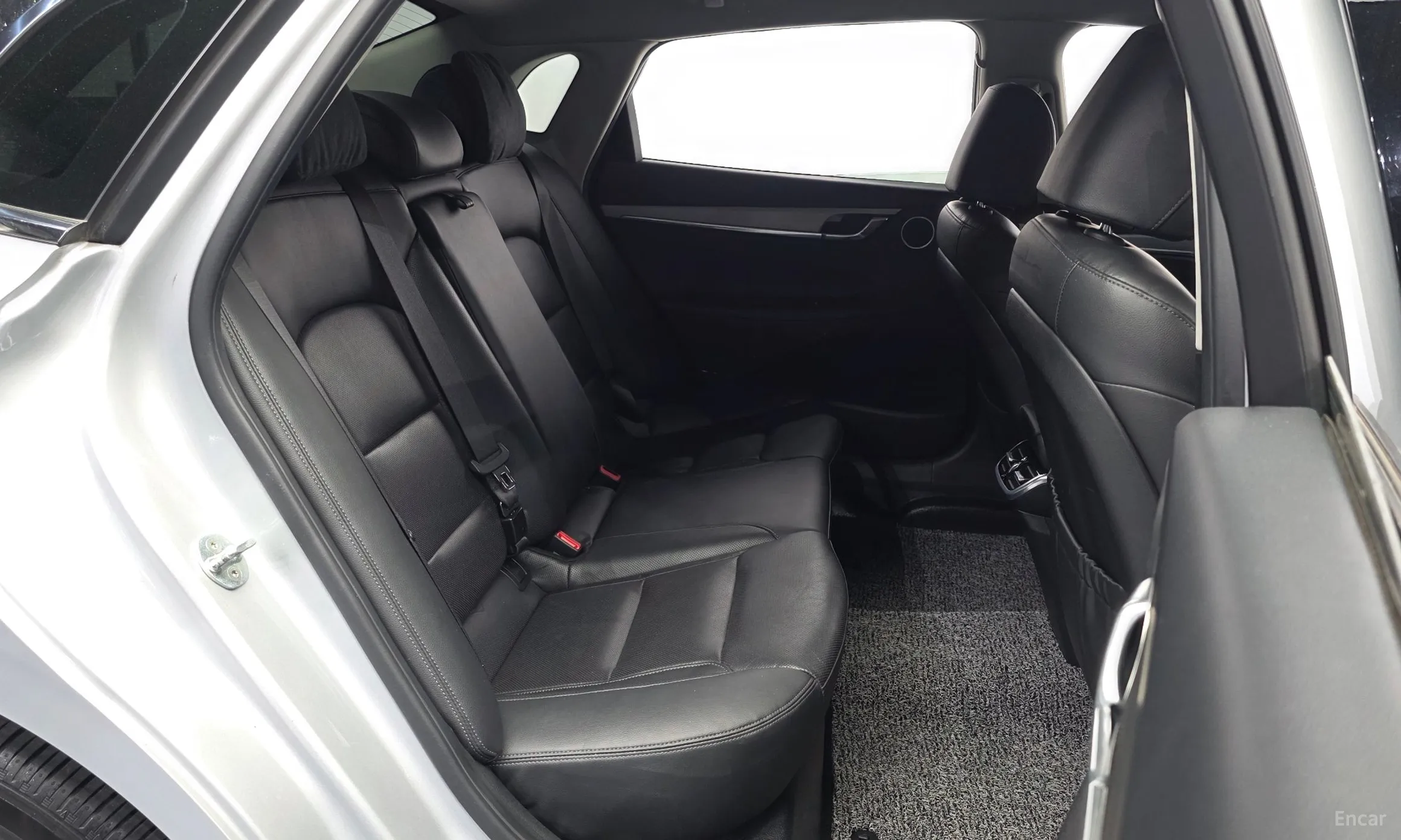 Hyundai Grandeur IG превью 11