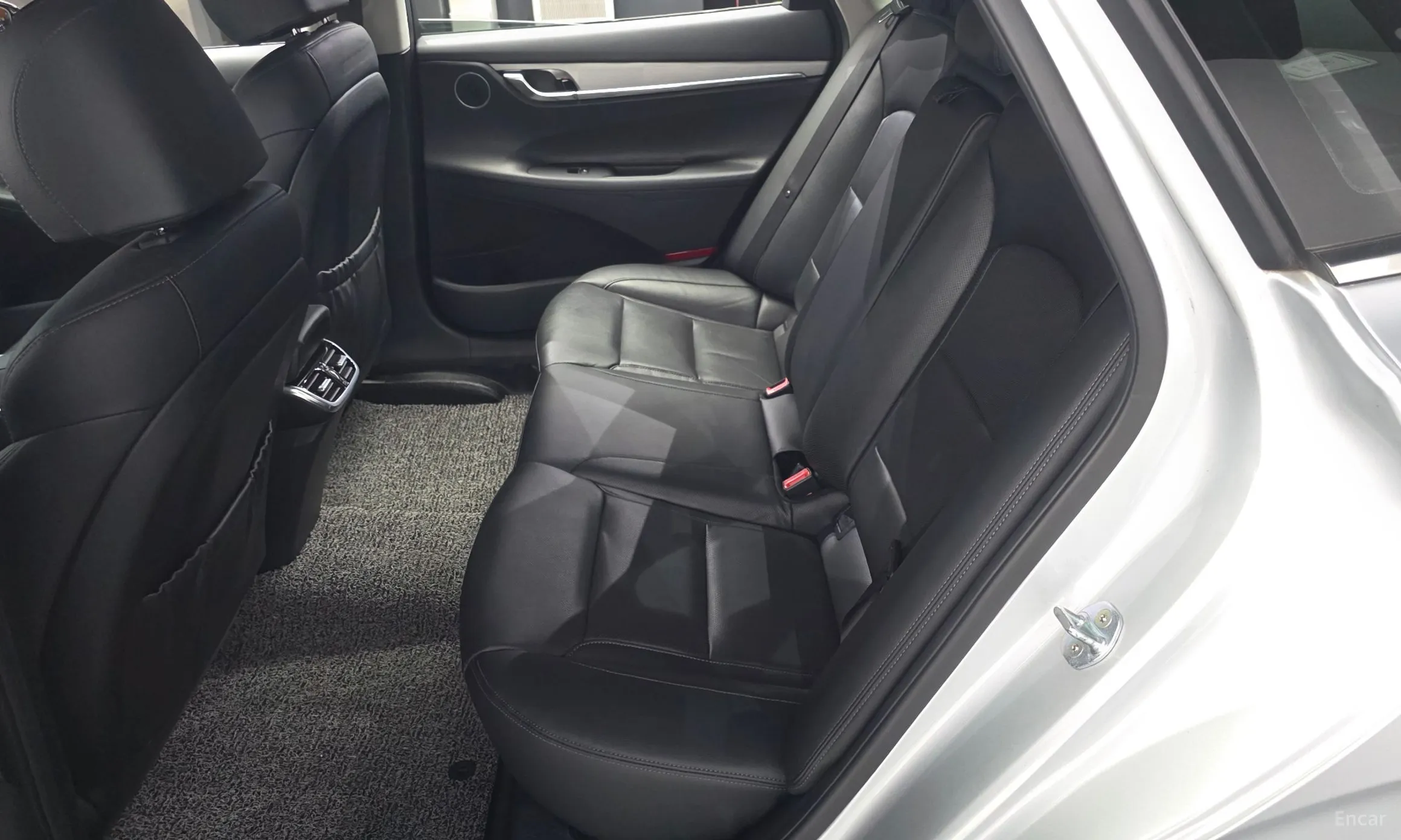 Hyundai Grandeur IG превью 12