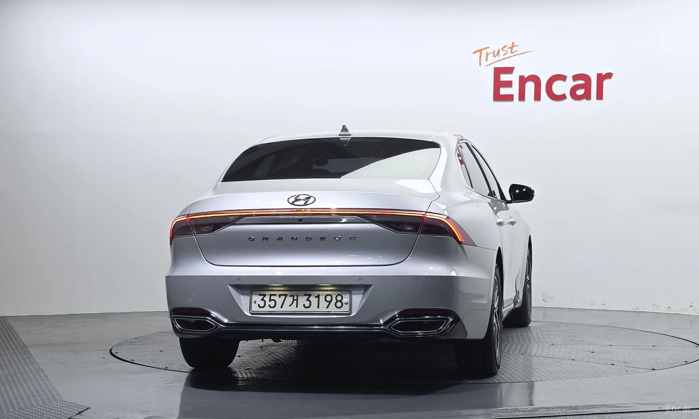 Hyundai Grandeur IG превью 4