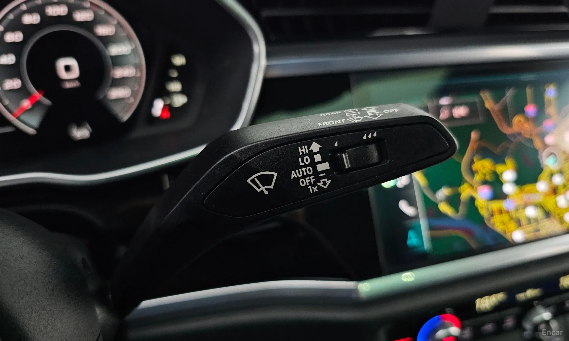 Audi Q3 (F3) превью 18