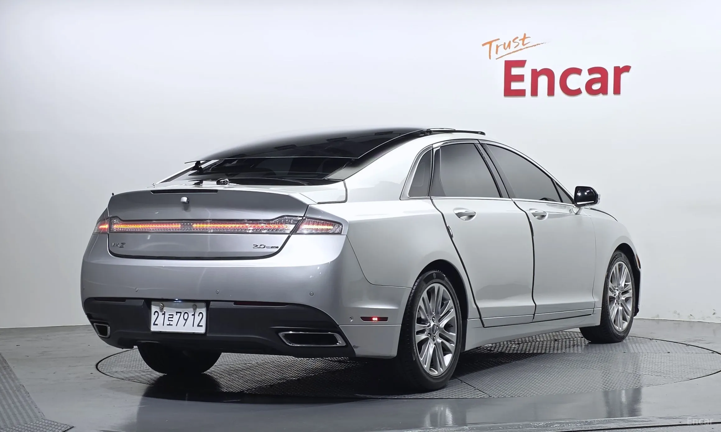 Lincoln New MKZ превью 2