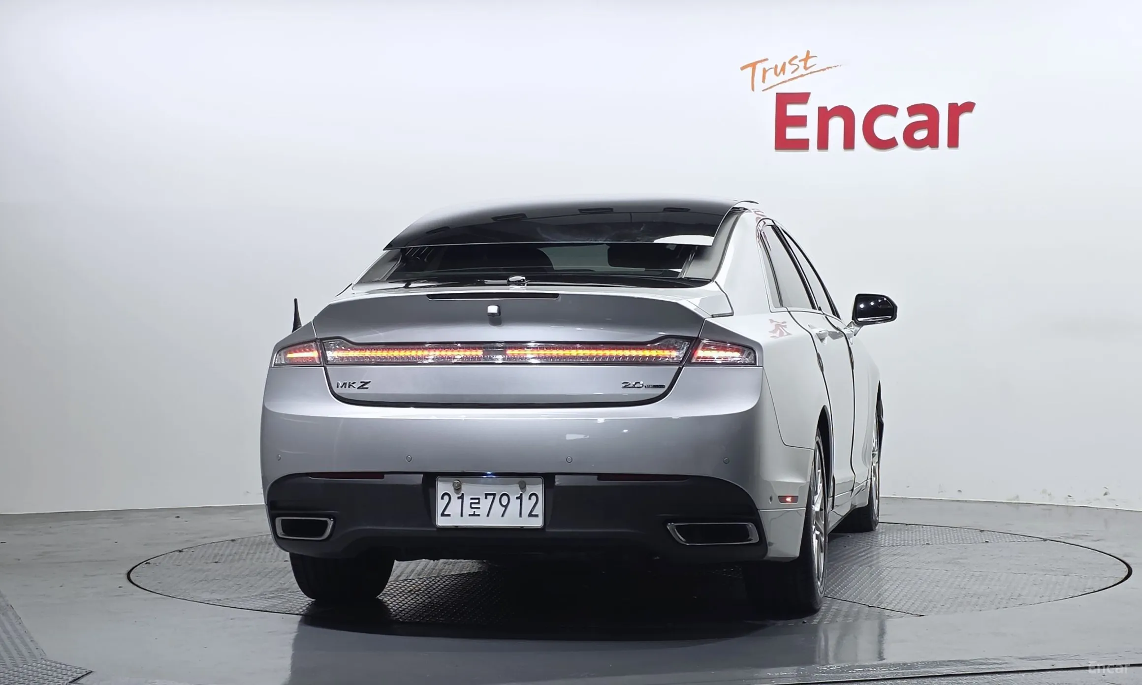Lincoln New MKZ превью 4