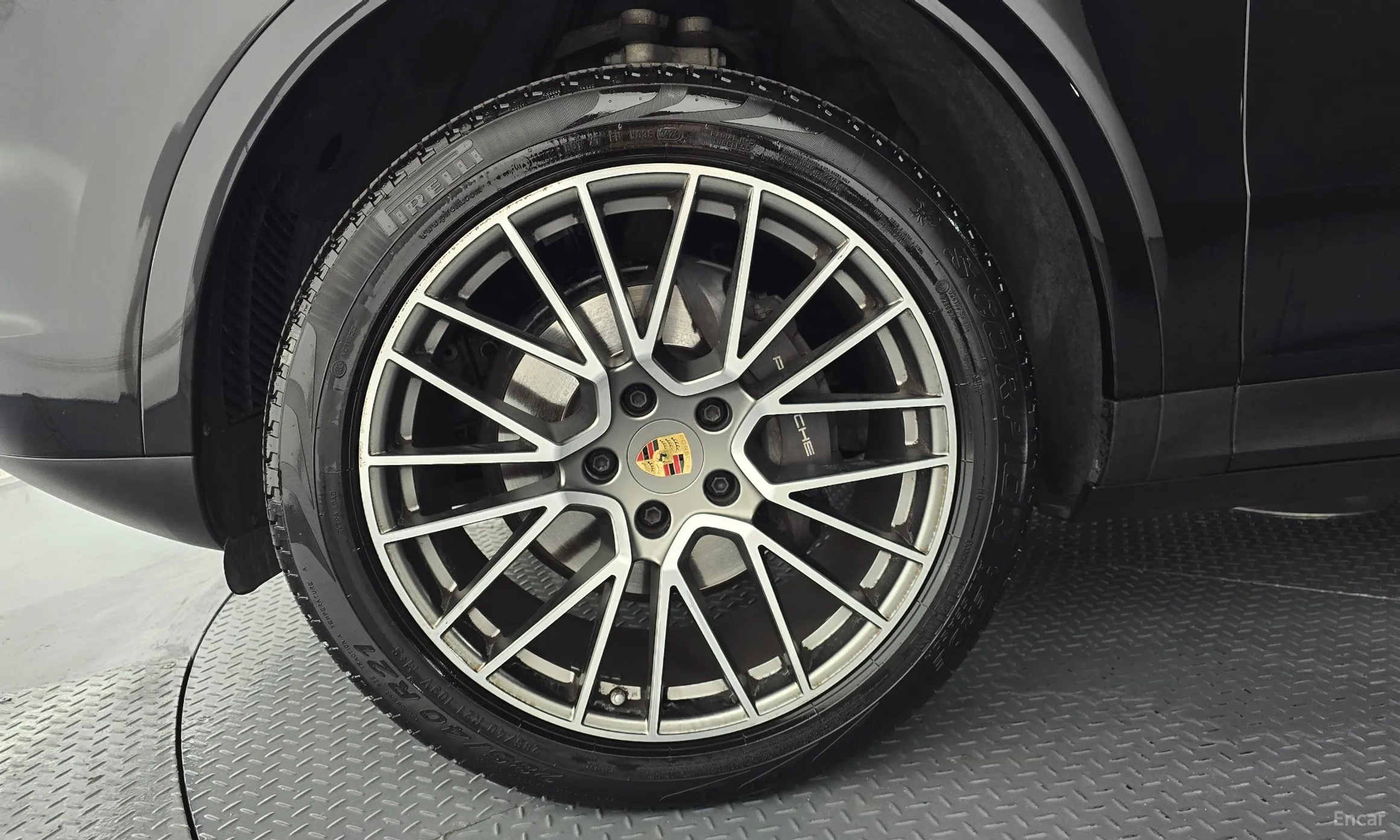 Porsche Cayenne (PO536) превью 5