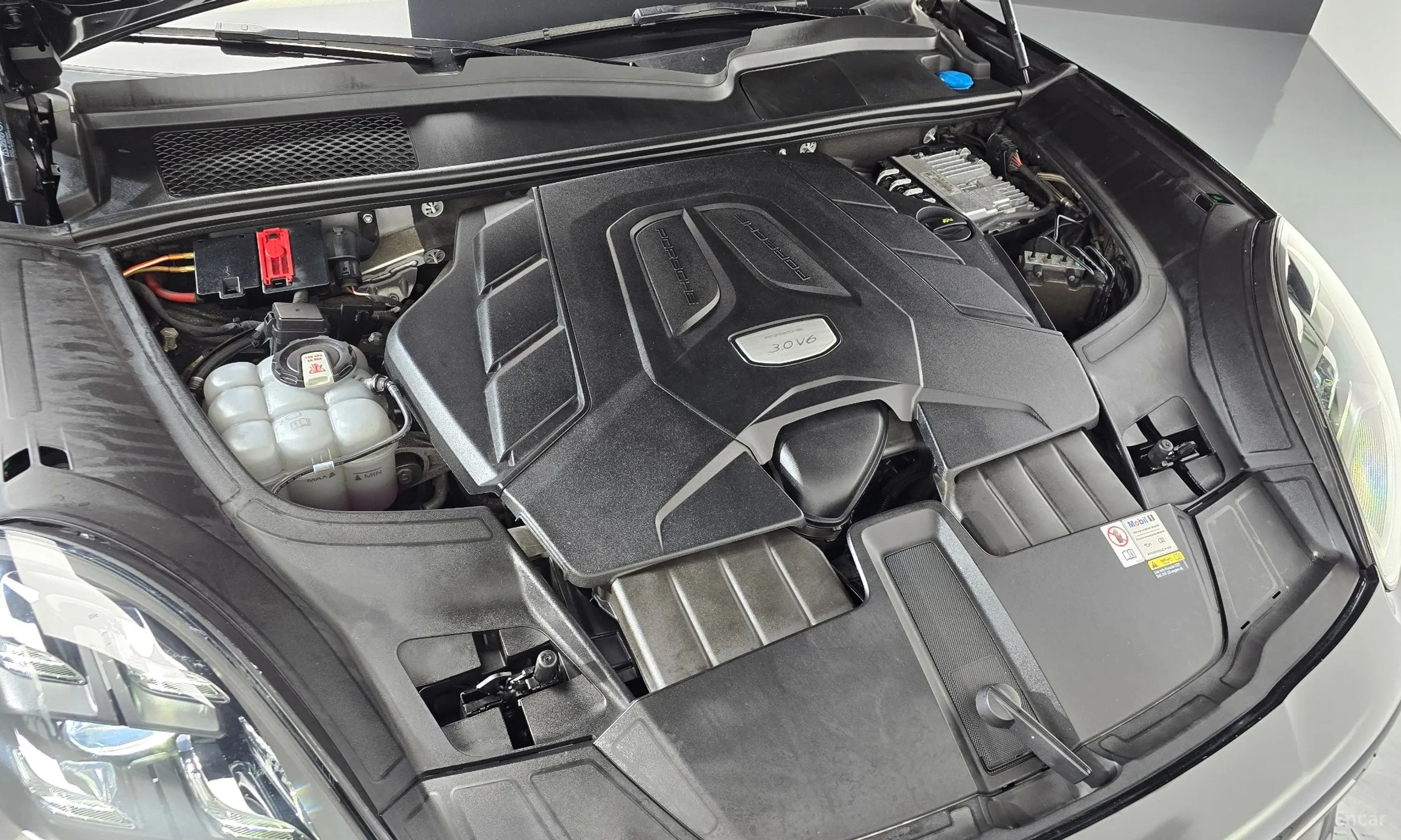 Porsche Cayenne (PO536) превью 6