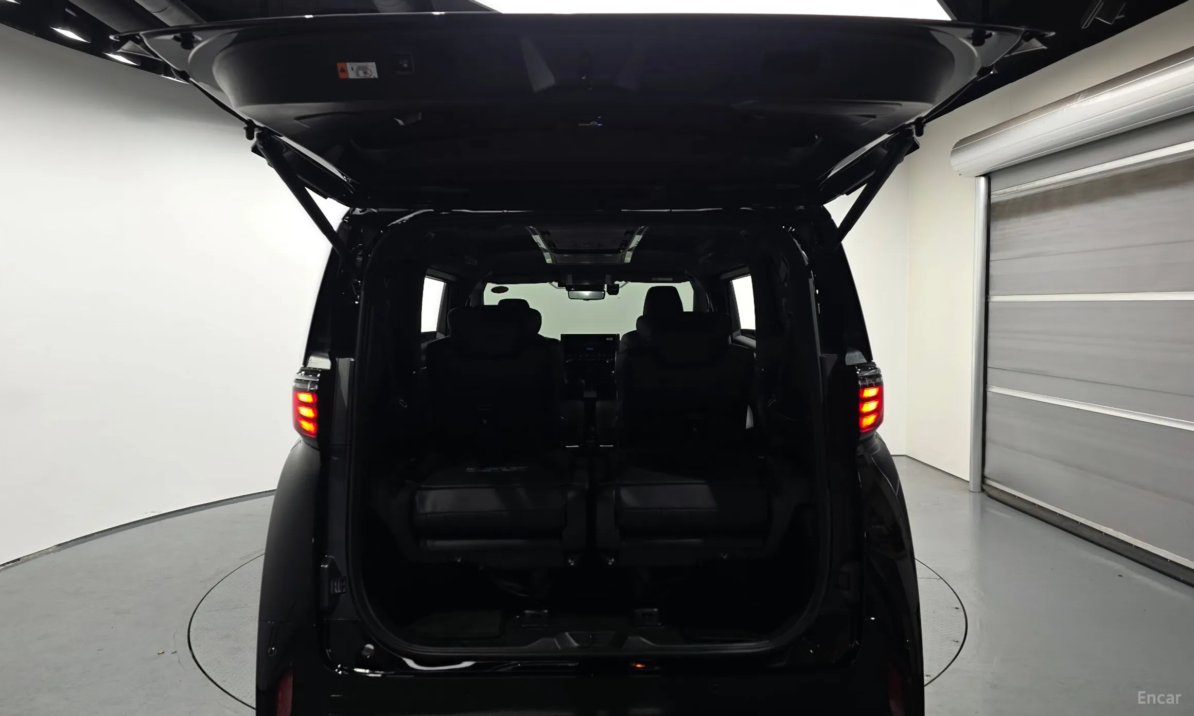 Toyota Alphard 4th Generation превью 20
