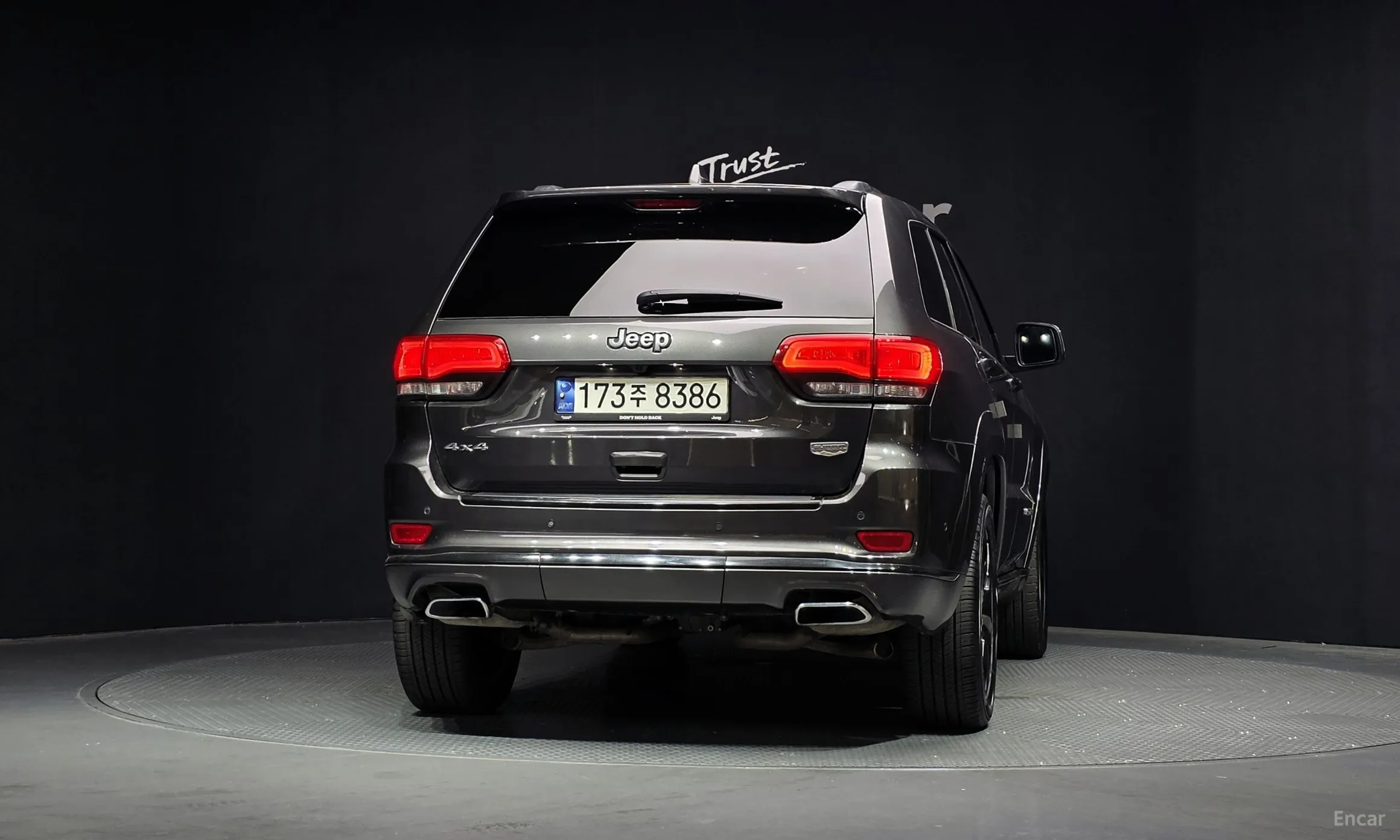 Jeep Grand Cherokee превью 4