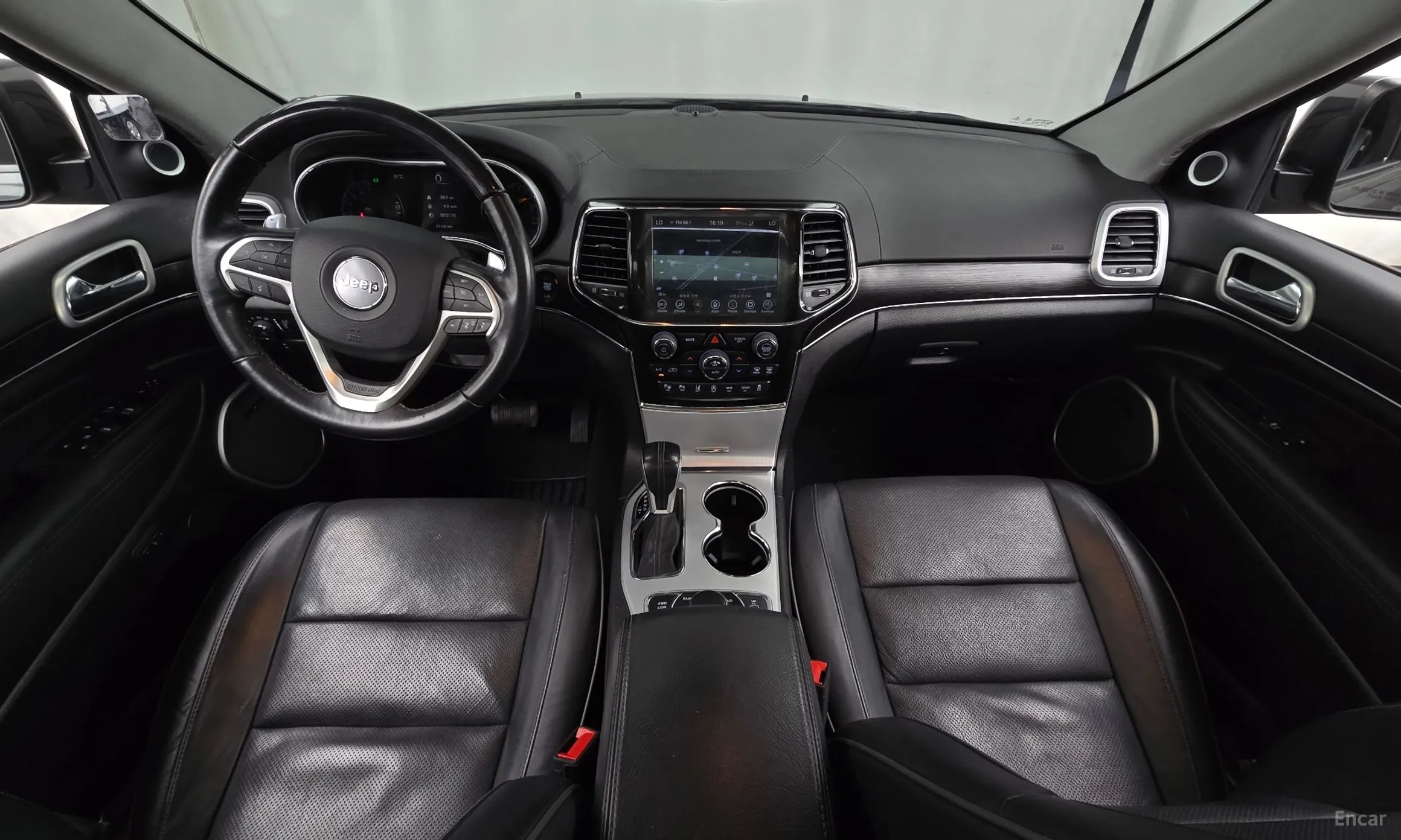 Jeep Grand Cherokee превью 7