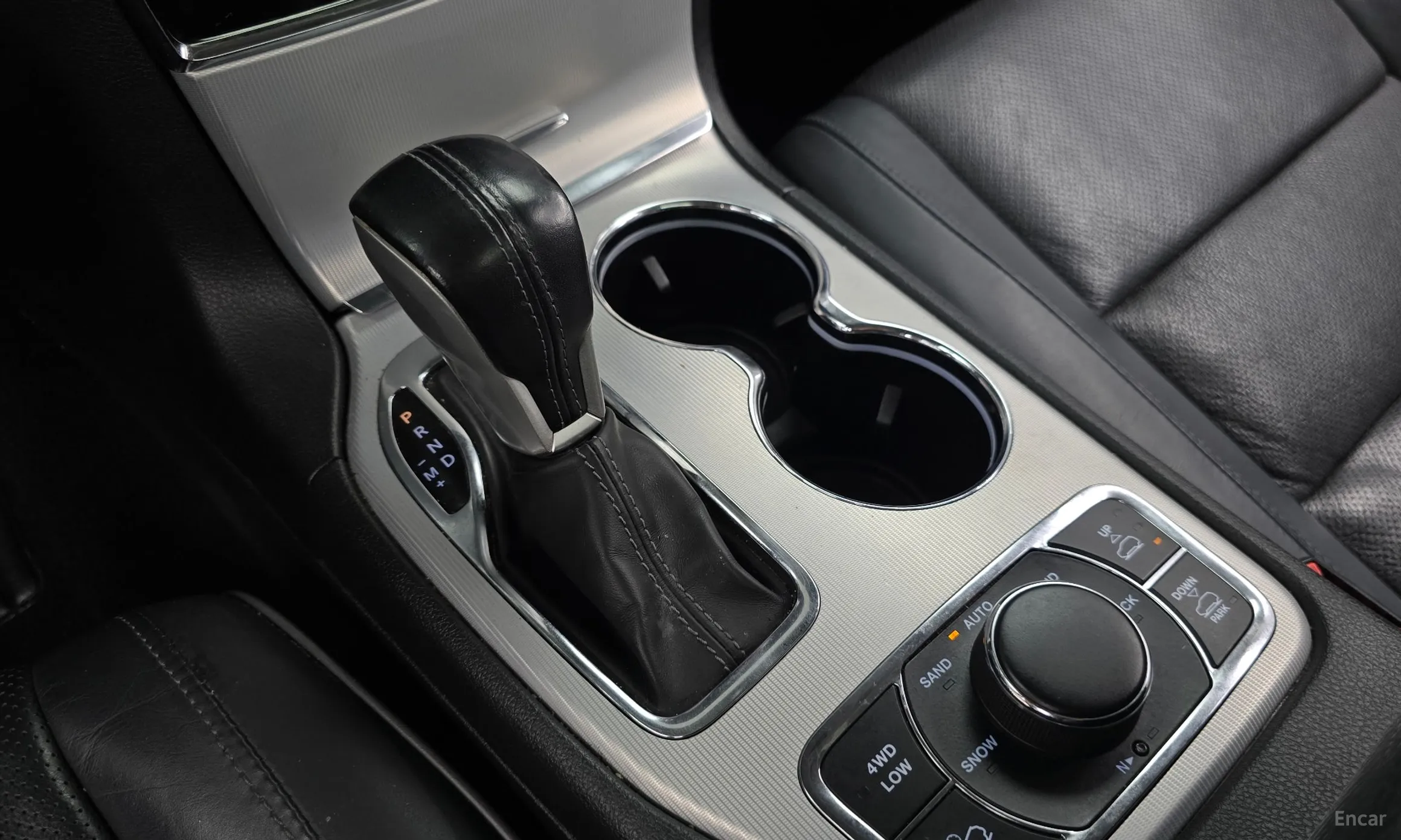 Jeep Grand Cherokee превью 9