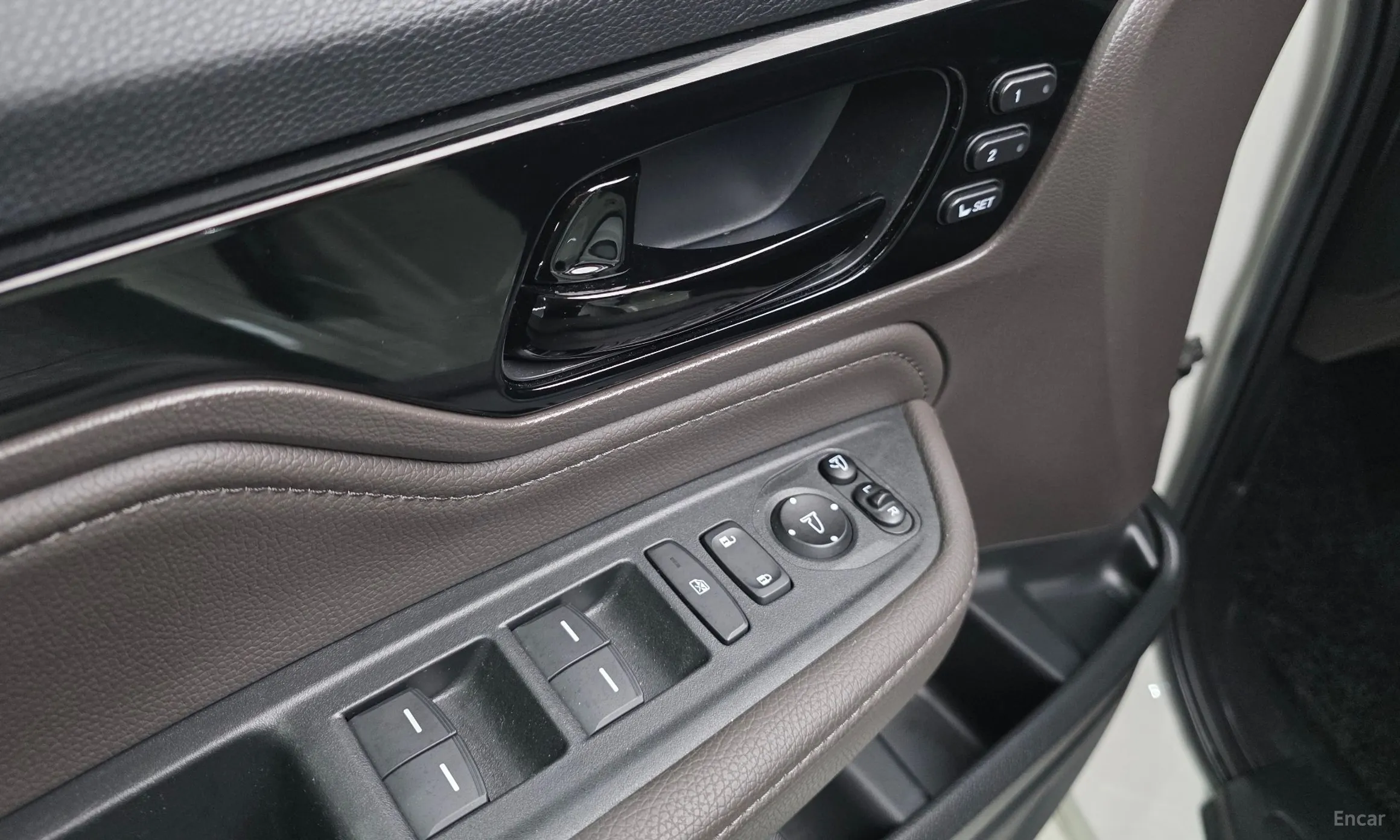 Honda Odyssey превью 13