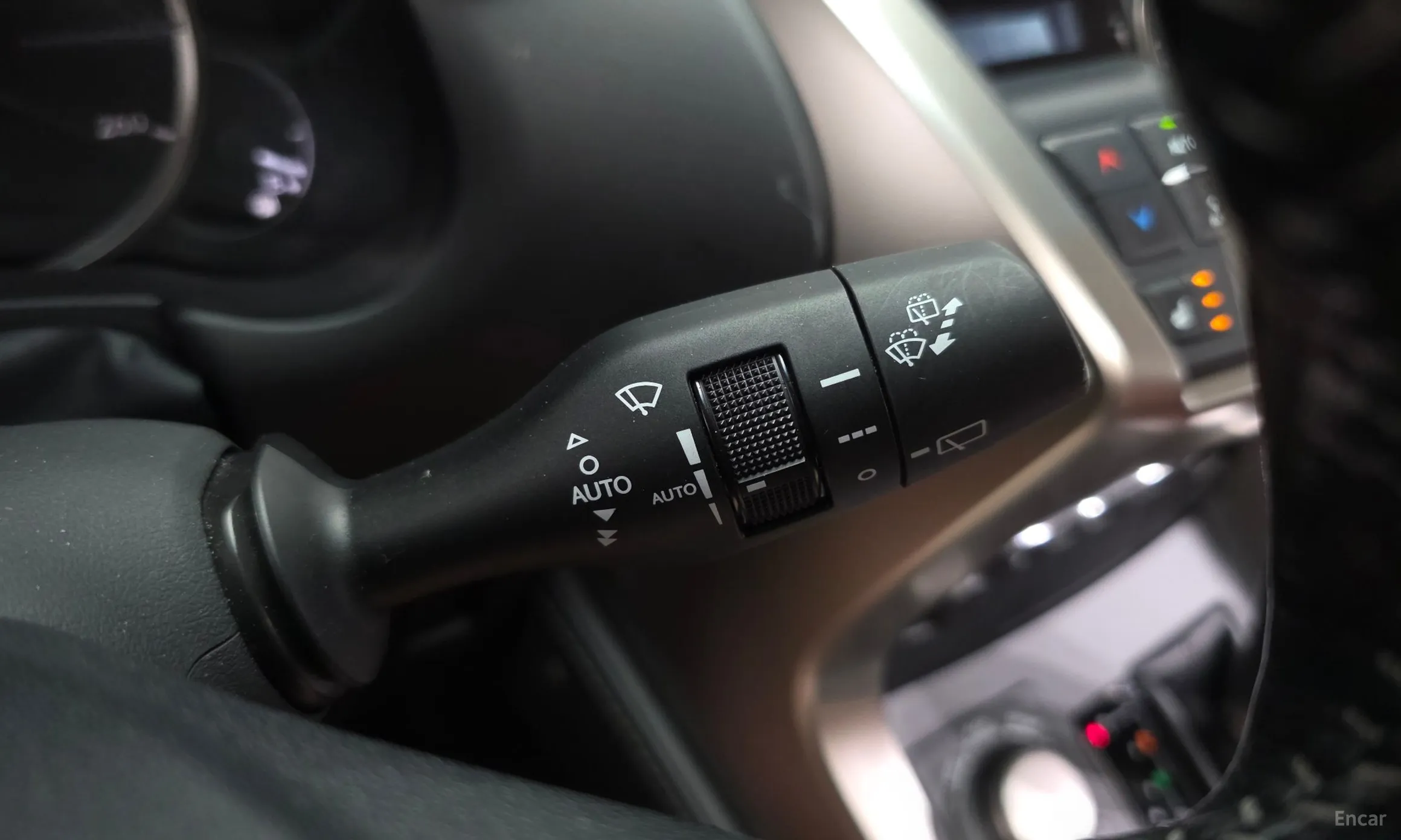 Lexus NX300h превью 18