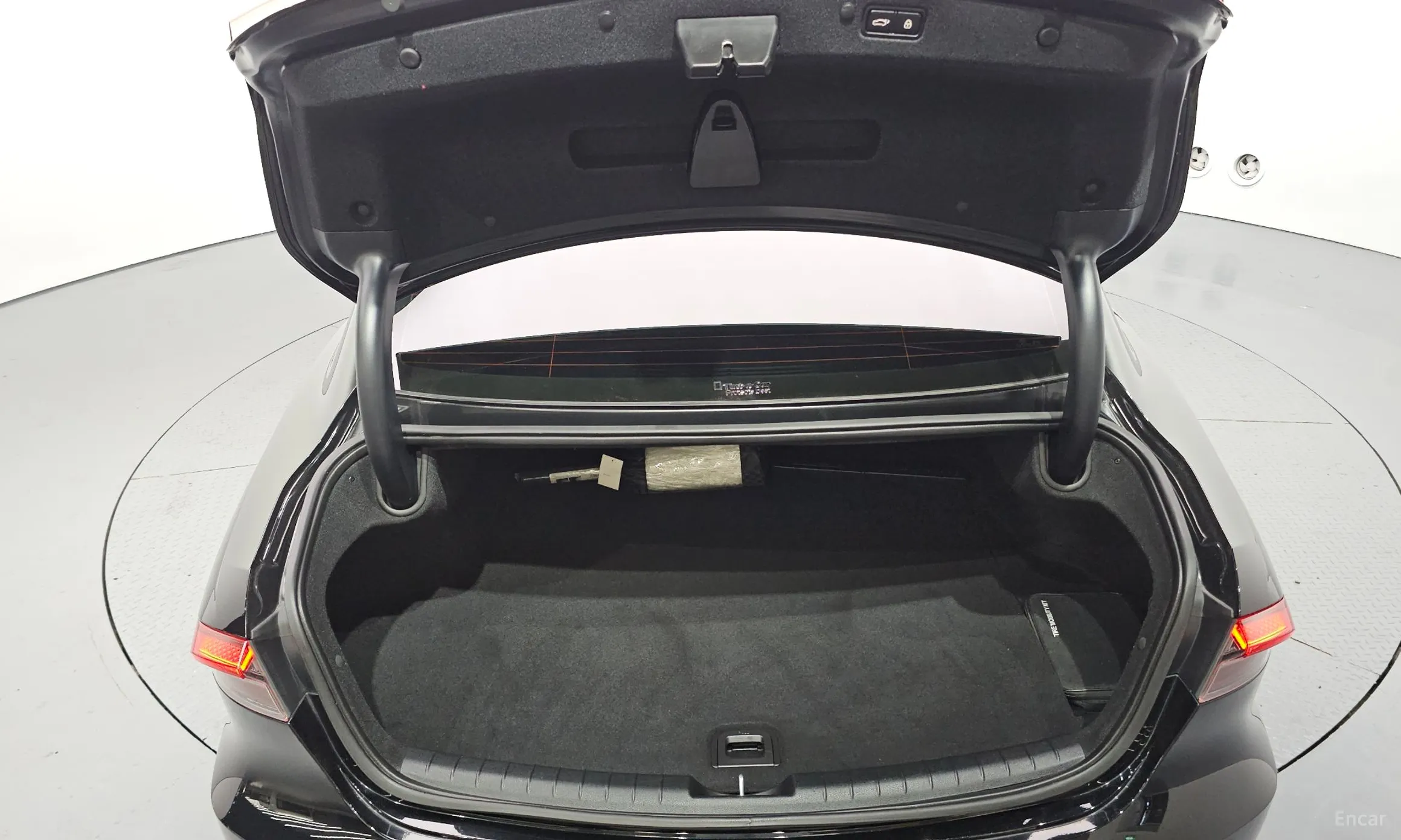 Hyundai Grandeur IG превью 20