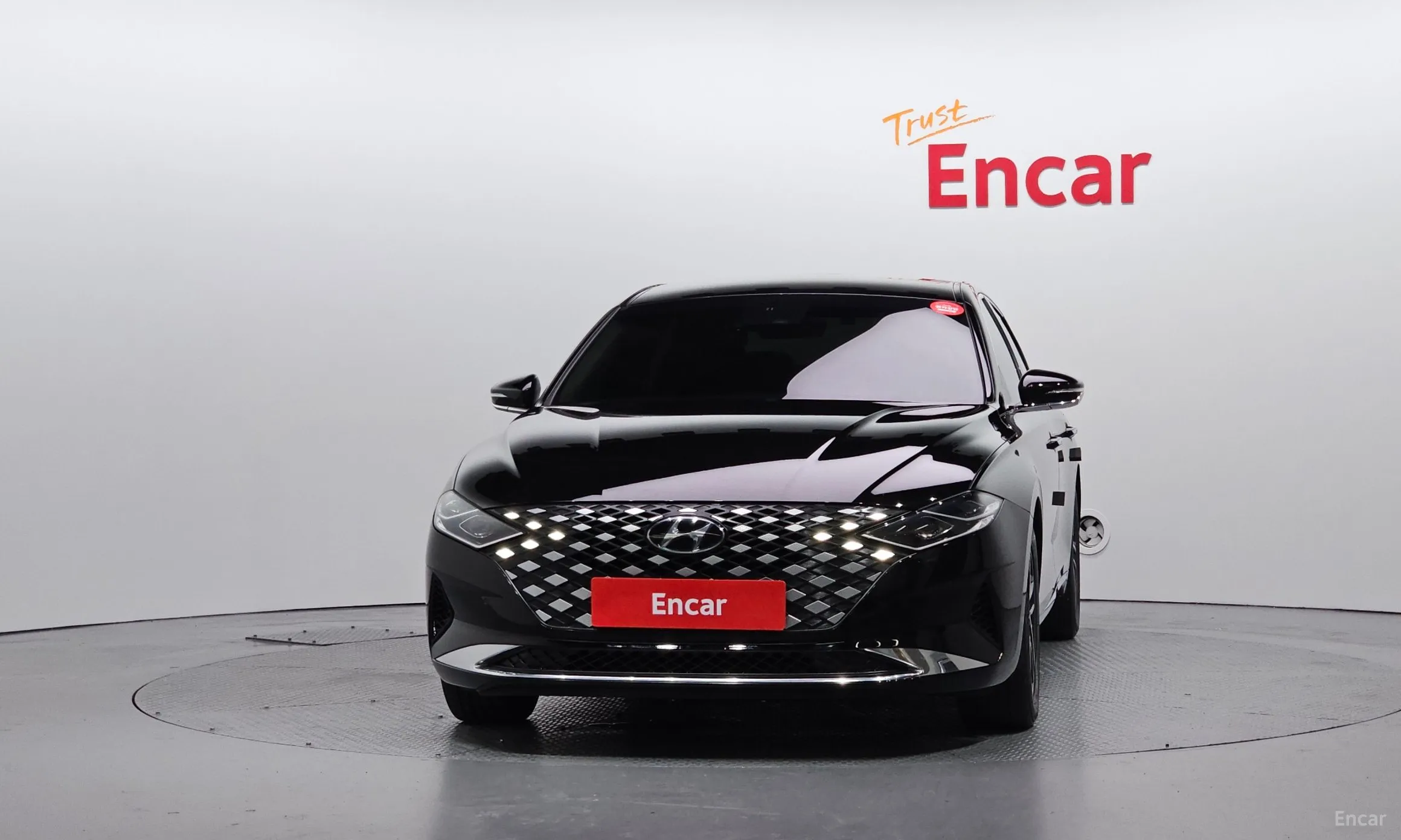 Hyundai Grandeur IG превью 3