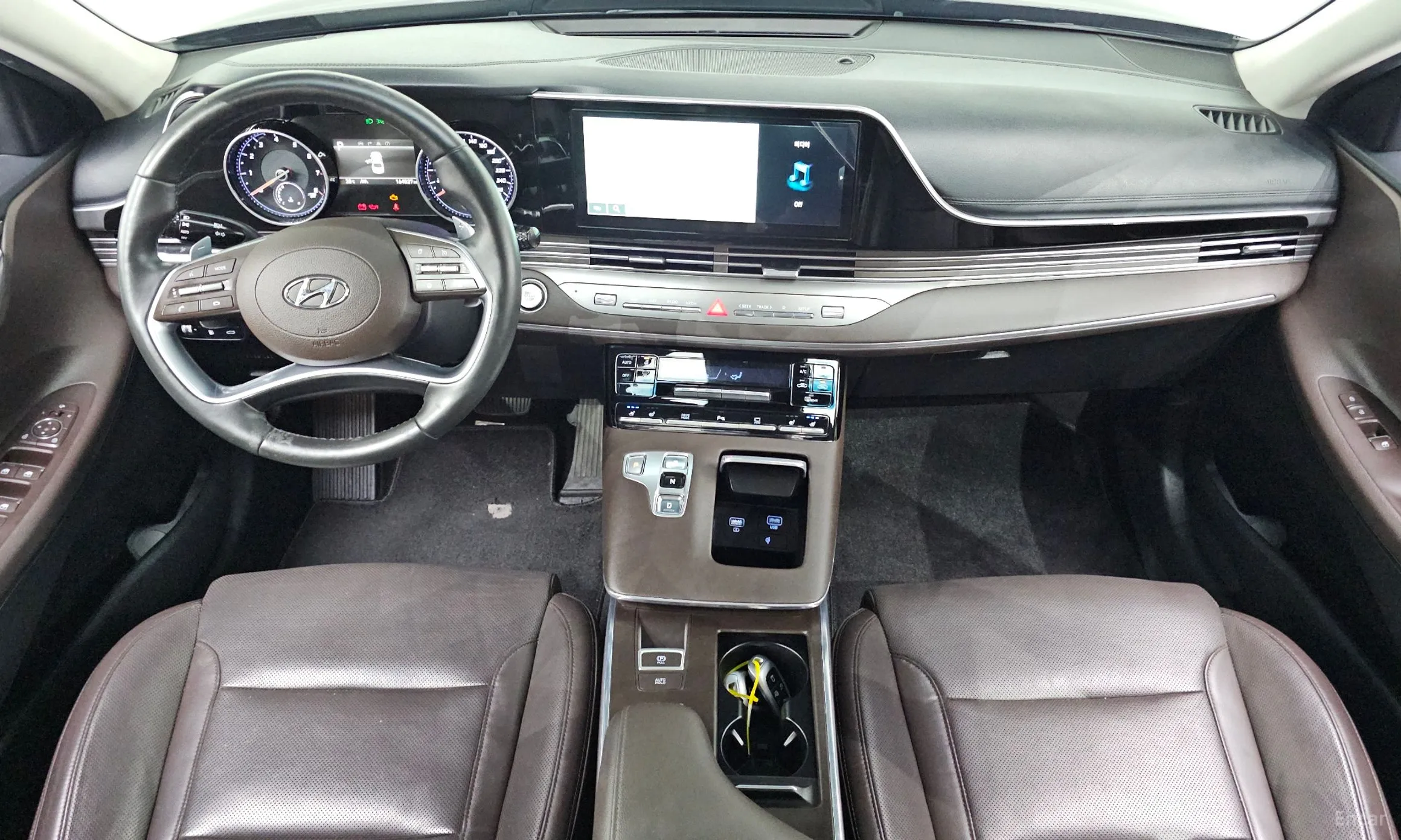 Hyundai Grandeur IG превью 7