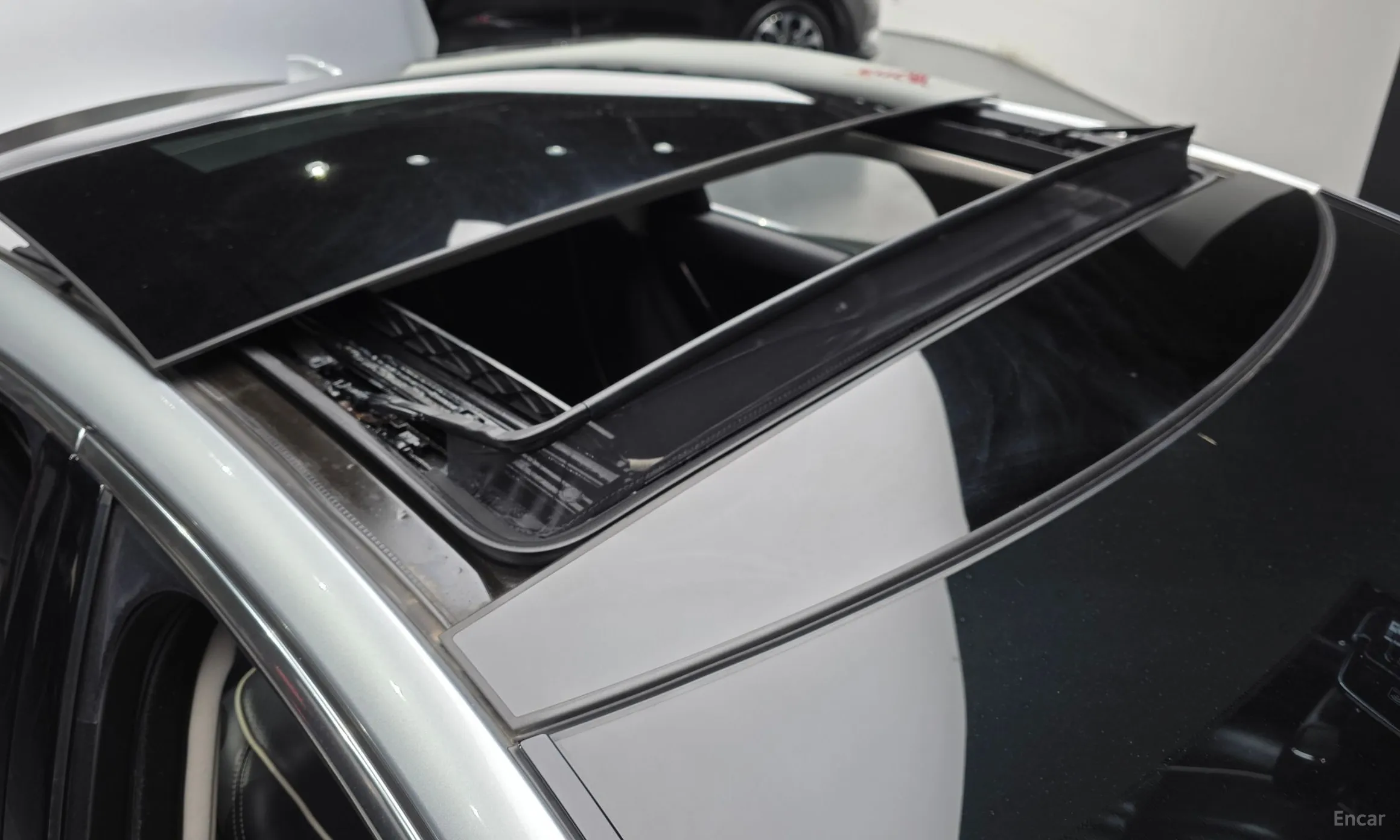 Jaguar All New XJ превью 19